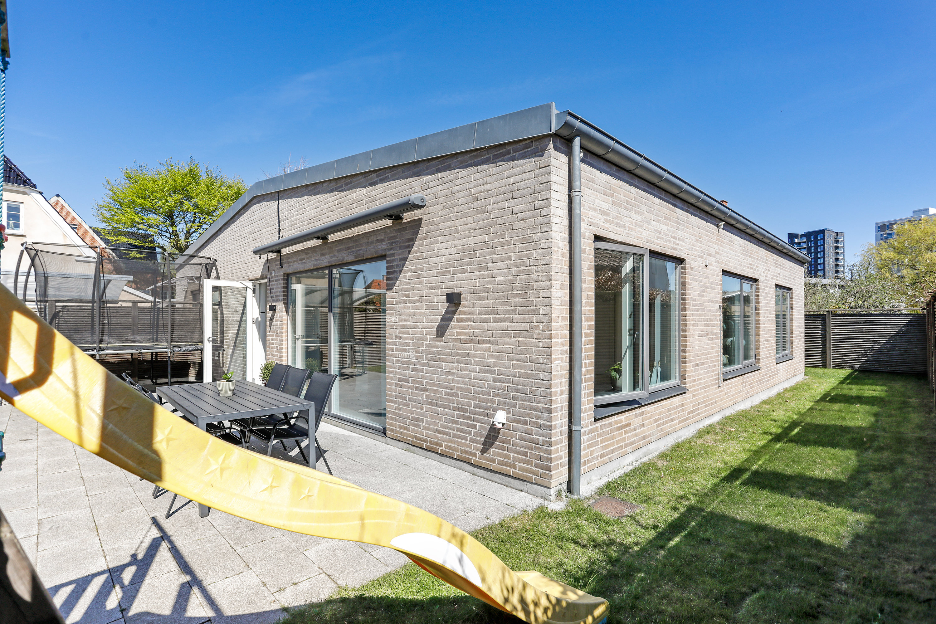 Fremhævet overdækket terrasse billede i fuldskærmstilstand. Billede af Strandlodsvej 125, 2300 København S