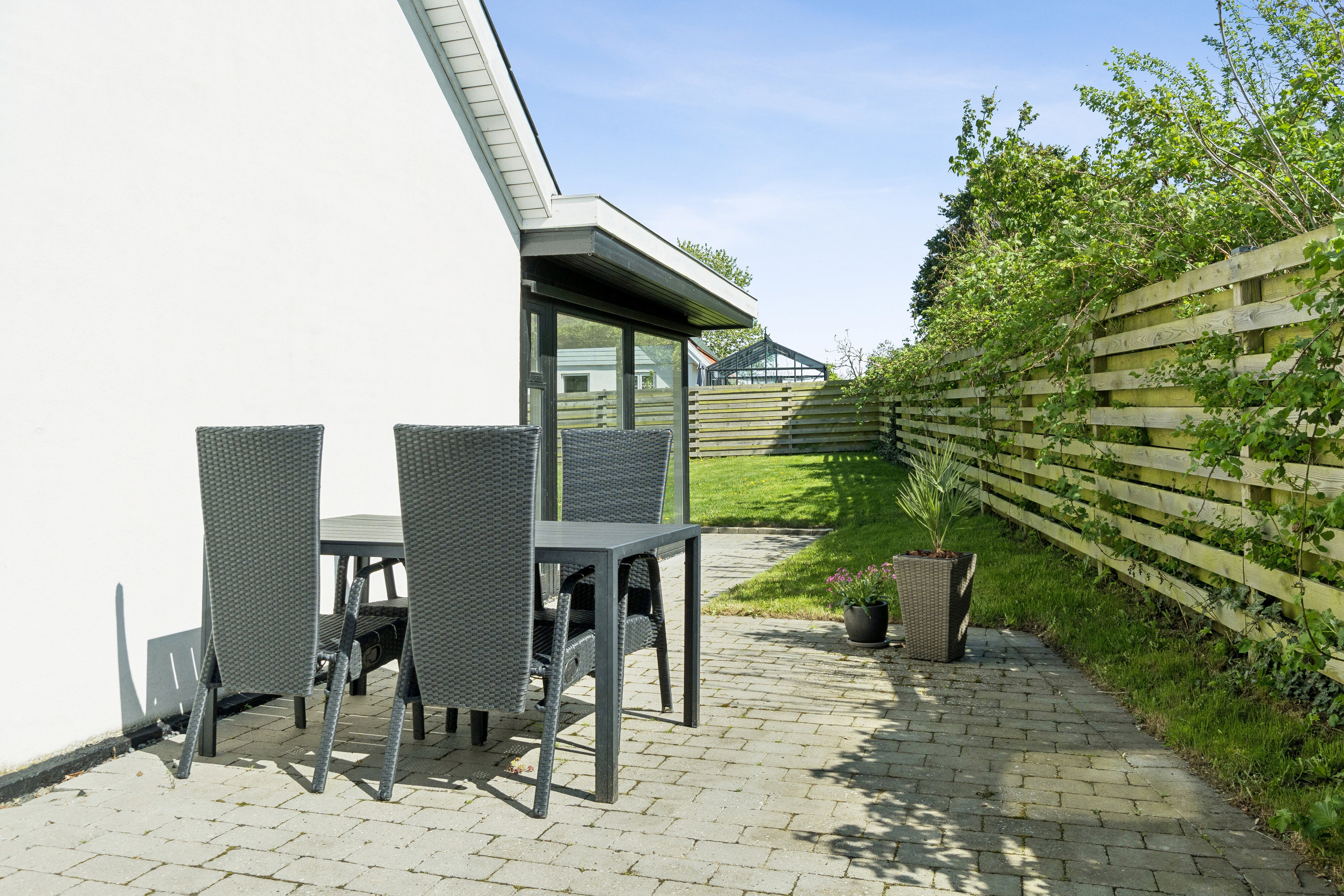 Fremhævet overdækket terrasse billede i fuldskærmstilstand. Billede af Helsingevej 73, Kirke Helsinge, 4281 Gørlev