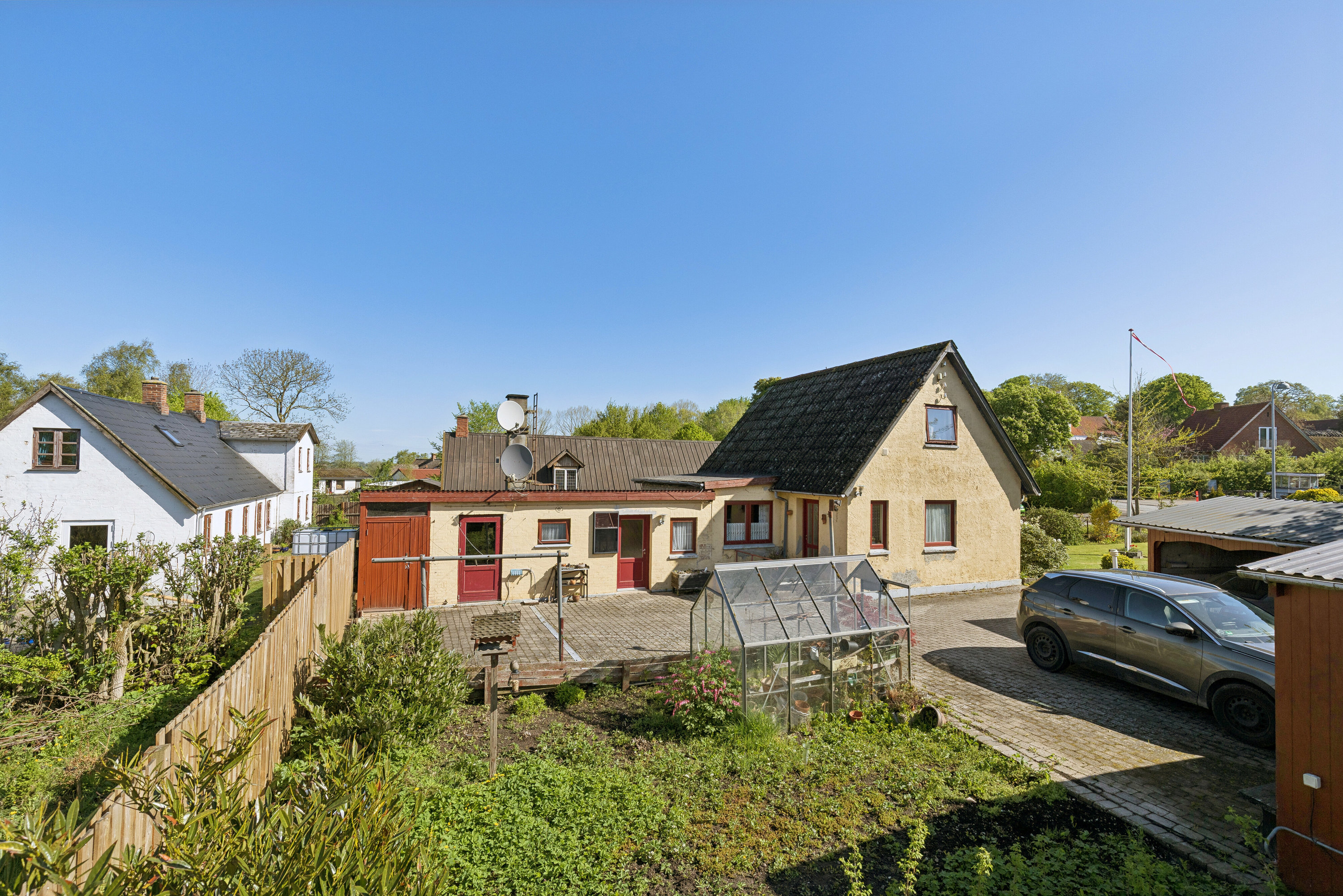 Fremhævet set fra haven billede i fuldskærmstilstand. Billede af Skælskør Landevej 48, Lundforlund, 4200 Slagelse