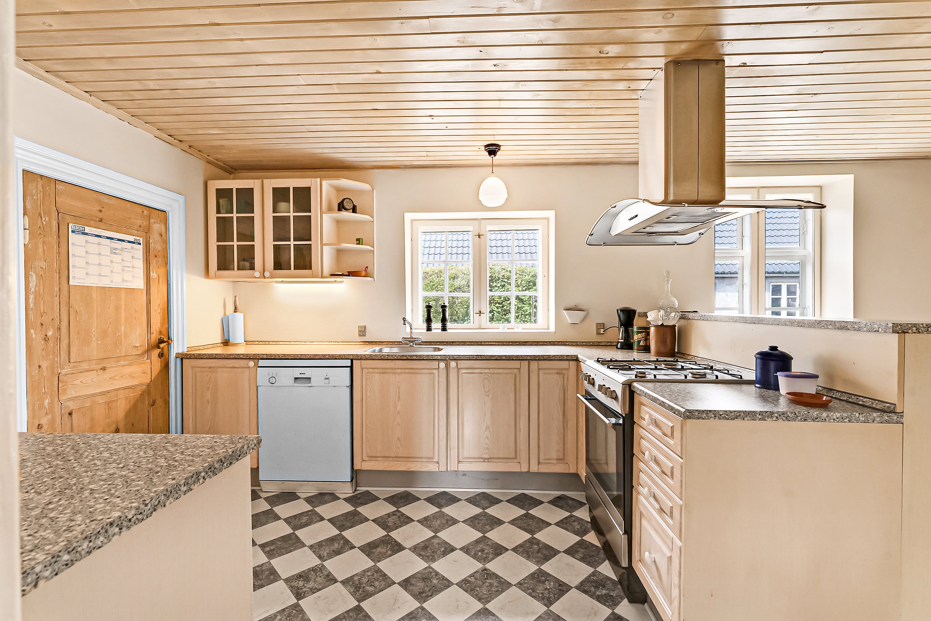 Miniaturebillede 1: køkken. Billede af Stationsvej 42, 8981 Spentrup