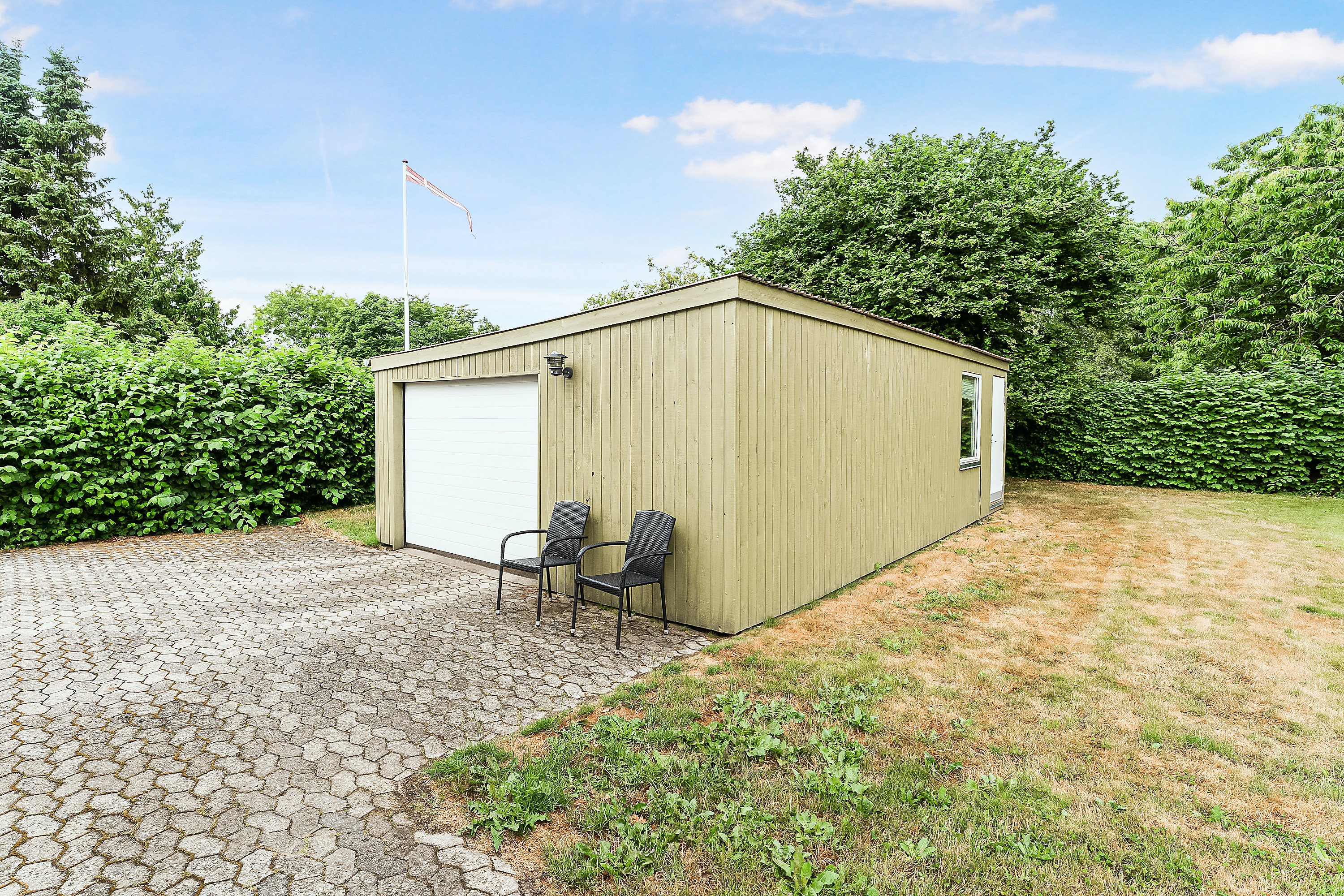 Fremhævet ejendommen billede i fuldskærmstilstand. Billede af Stationsvej 42, 8981 Spentrup