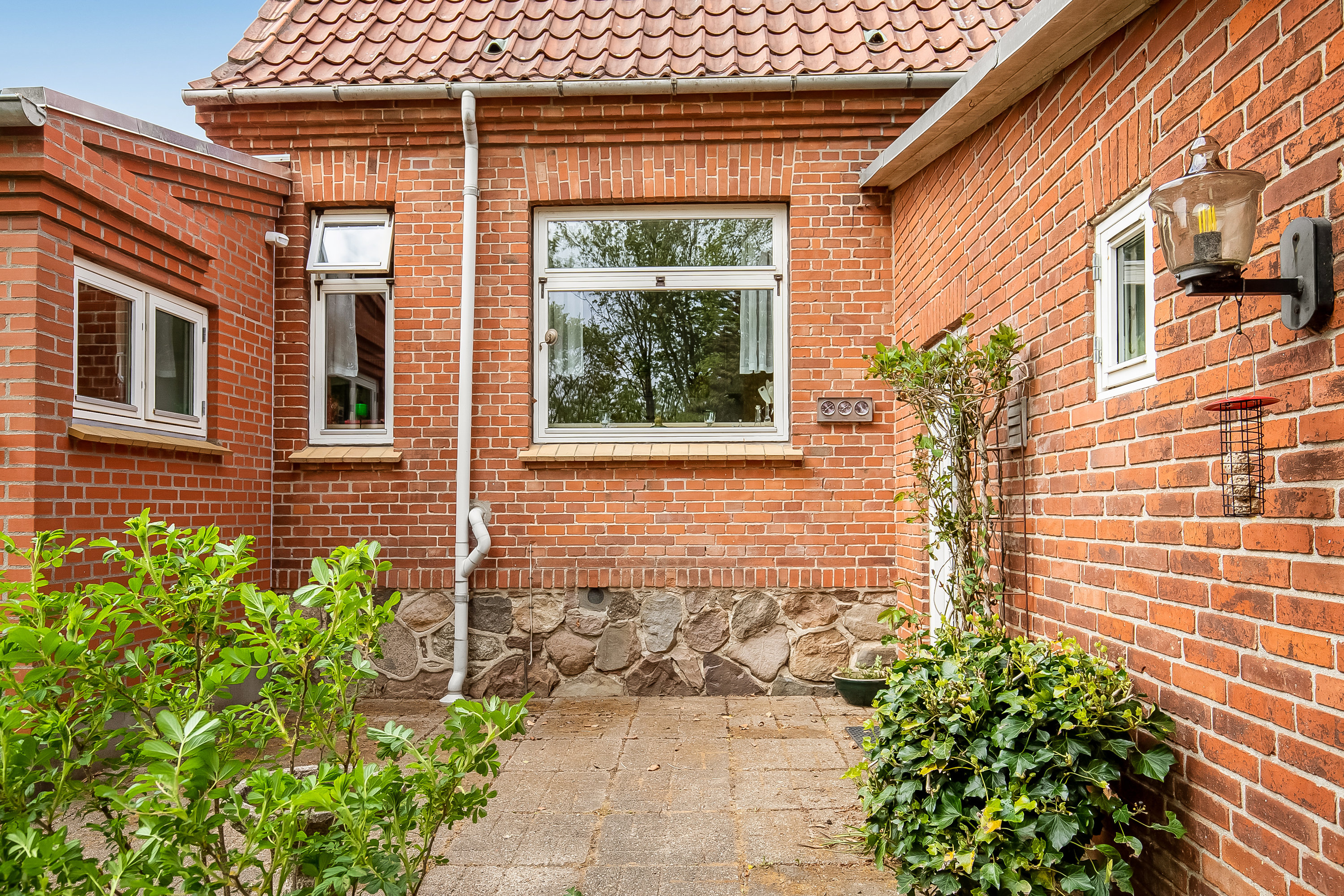 Fremhævet terrasse billede i fuldskærmstilstand. Billede af Chr Winthersvej 60, Uhrhøj, 7100 Vejle