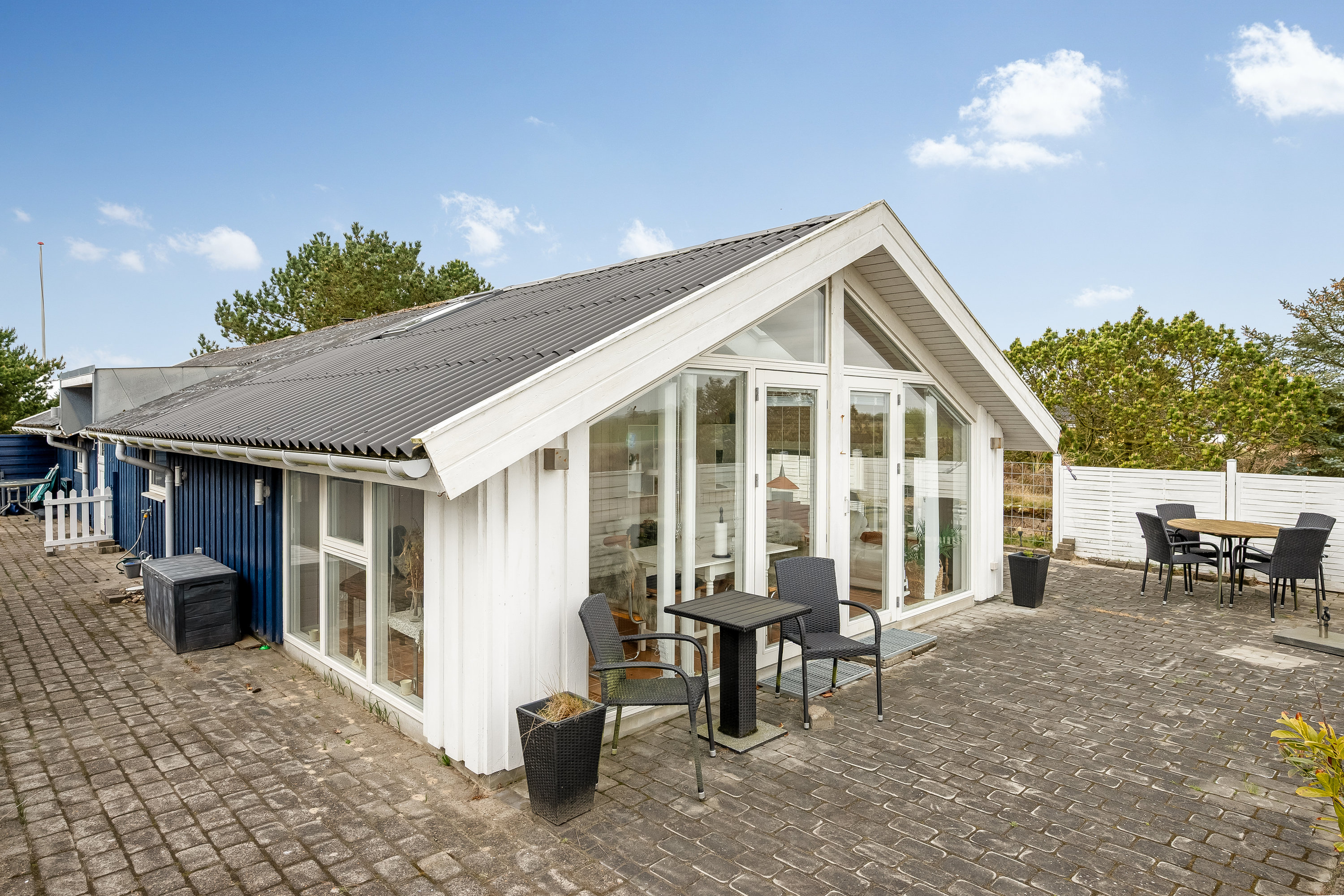 Fremhævet overdækket terrasse billede i fuldskærmstilstand. Billede af Hedemarken 37, Rindby, 6720 Fanø