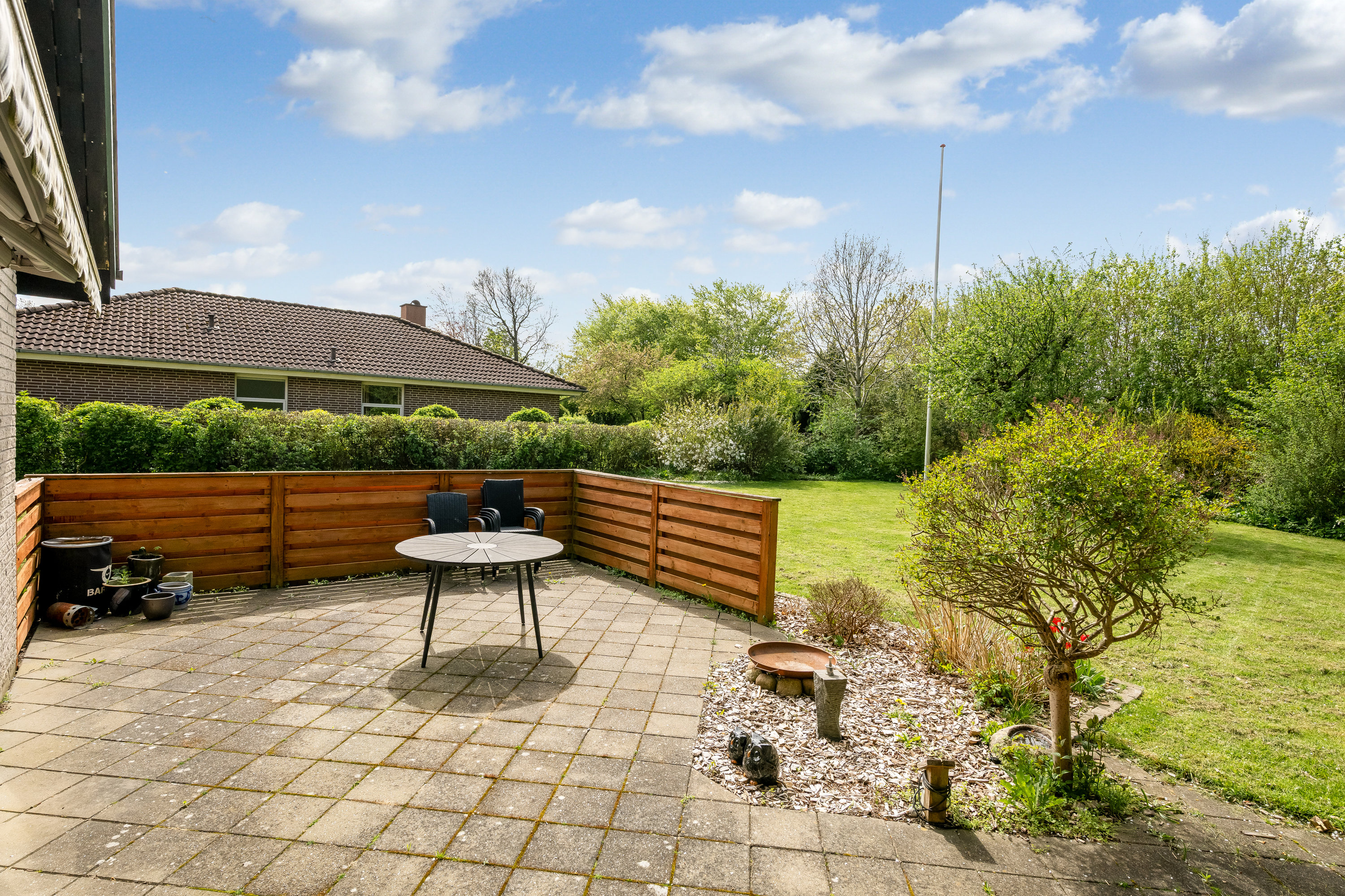 Miniaturebillede 1: terrasse. Billede af Violvej 96A, 6880 Tarm