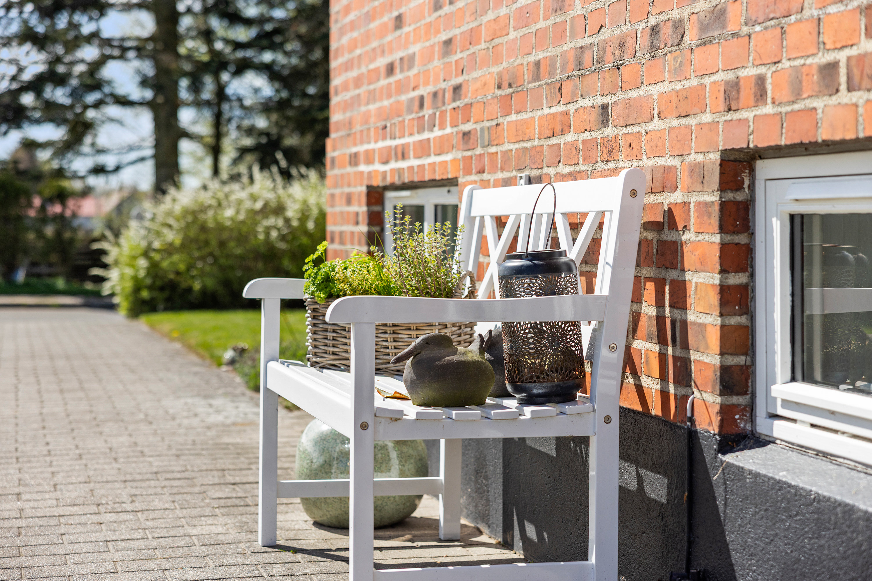 Fremhævet terrasse billede i fuldskærmstilstand. Billede af Gl. Siversletvej 5, 9352 Dybvad