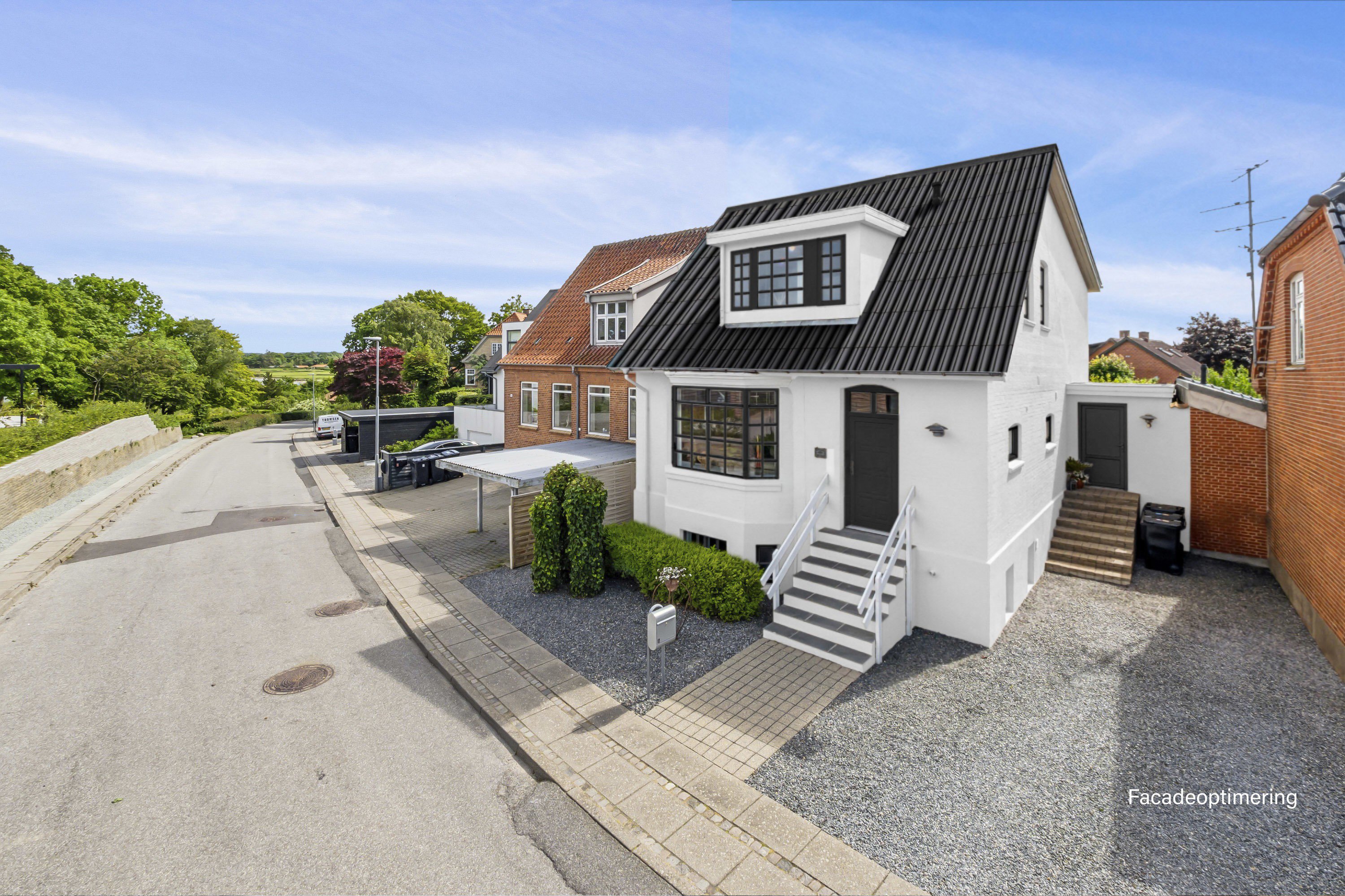 Fremhævet facade billede i fuldskærmstilstand. Billede af Refshammervej 12, 7900 Nykøbing M
