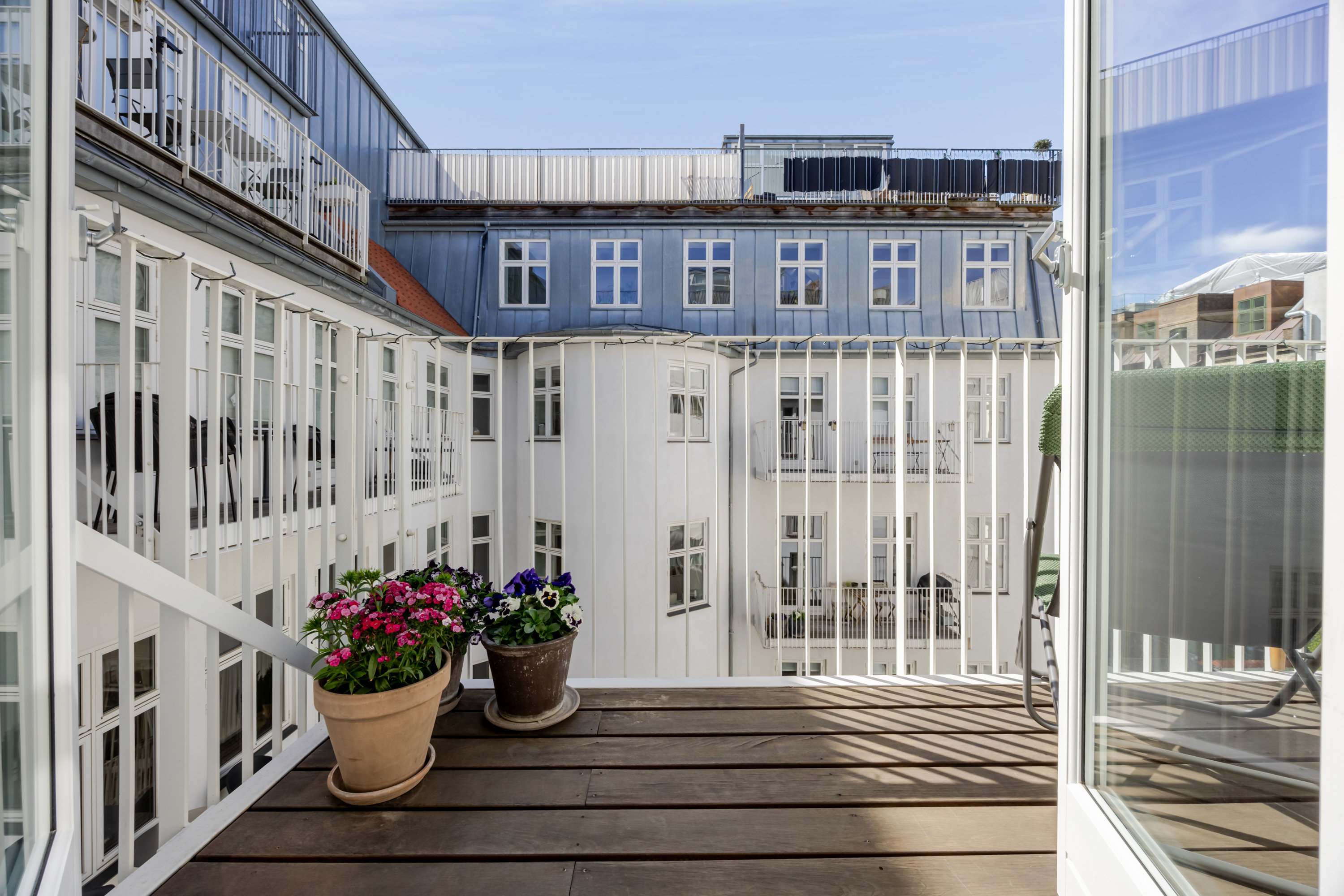 Fremhævet andet billede i fuldskærmstilstand. Billede af Store Kongensgade 55, 3. th., 1264 København K