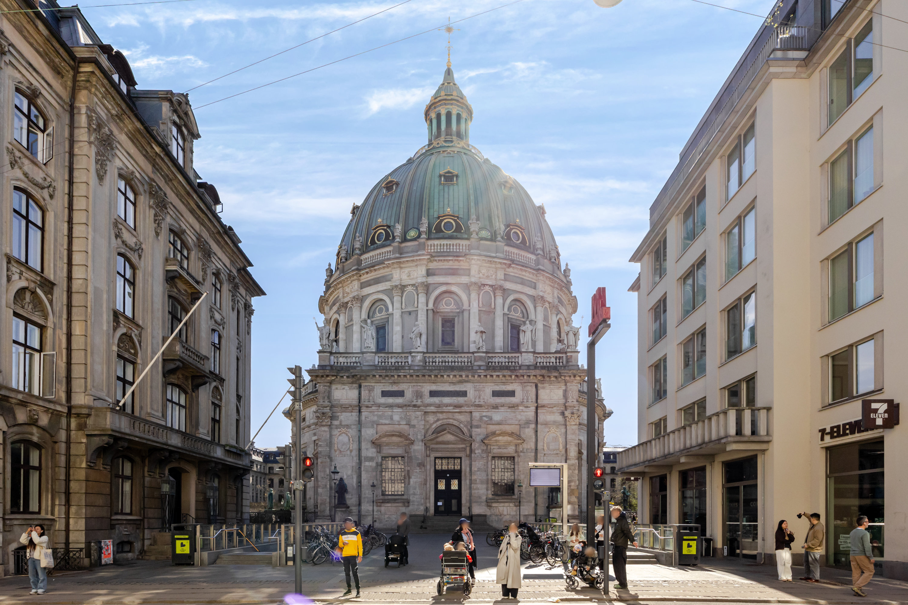 Fremhævet andet billede i fuldskærmstilstand. Billede af Store Kongensgade 55, 3. th., 1264 København K
