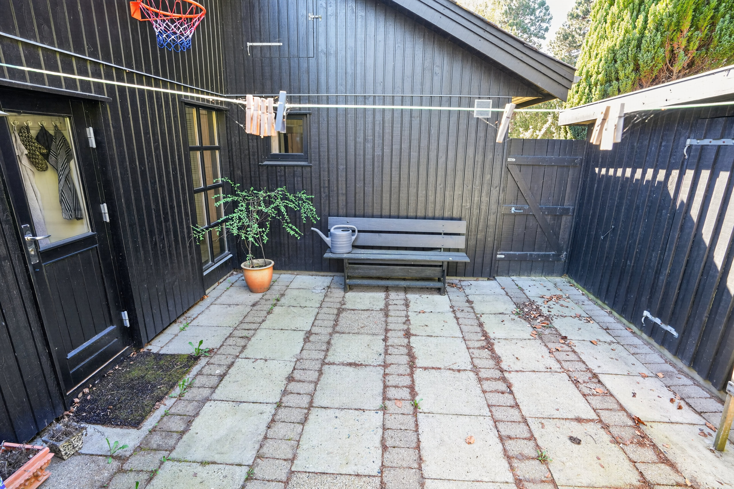 Fremhævet terrasse billede i fuldskærmstilstand. Billede af Granhækken 21, 4500 Nykøbing Sj