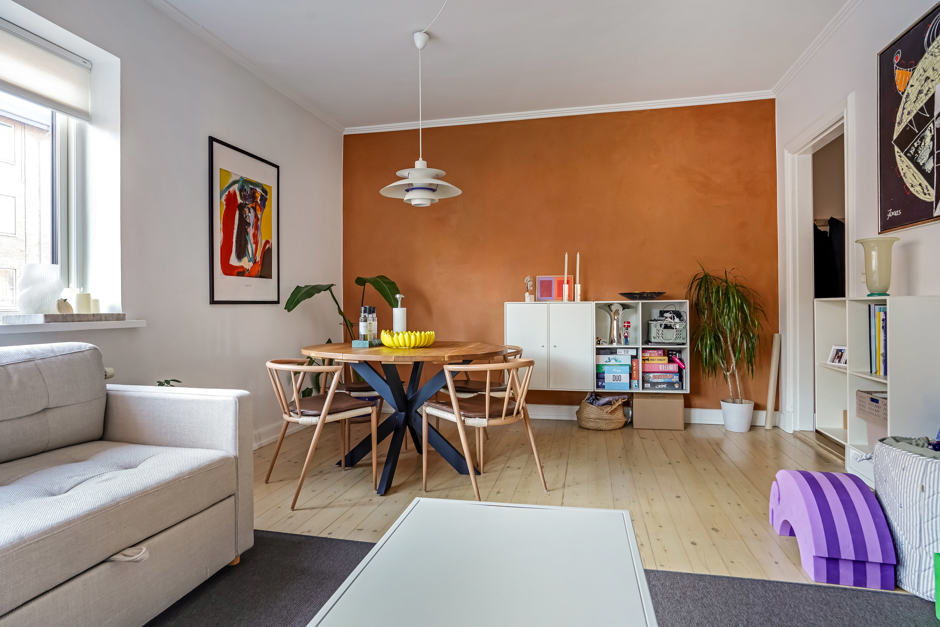 Fremhævet stue billede i fuldskærmstilstand. Billede af Fengersvej 34, st.. th., 5230 Odense M