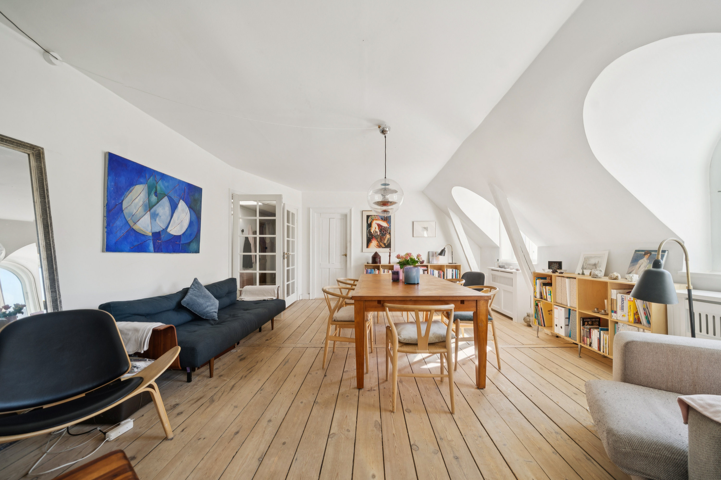 Fremhævet stue billede i fuldskærmstilstand. Billede af Gammel Kongevej 142, 4. tv., 1850 Frederiksberg C