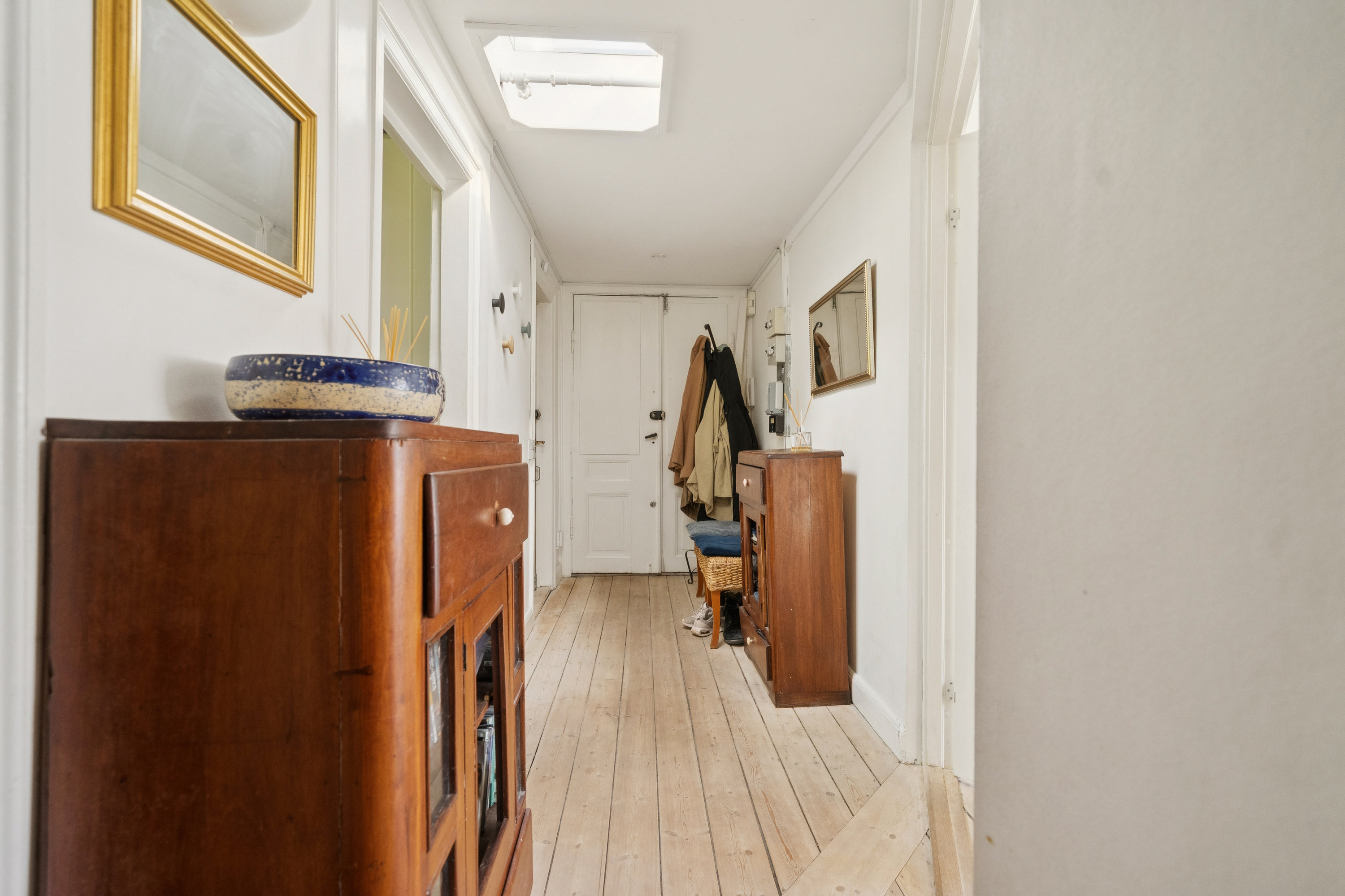 Fremhævet gang billede i fuldskærmstilstand. Billede af Gammel Kongevej 142, 4. tv., 1850 Frederiksberg C