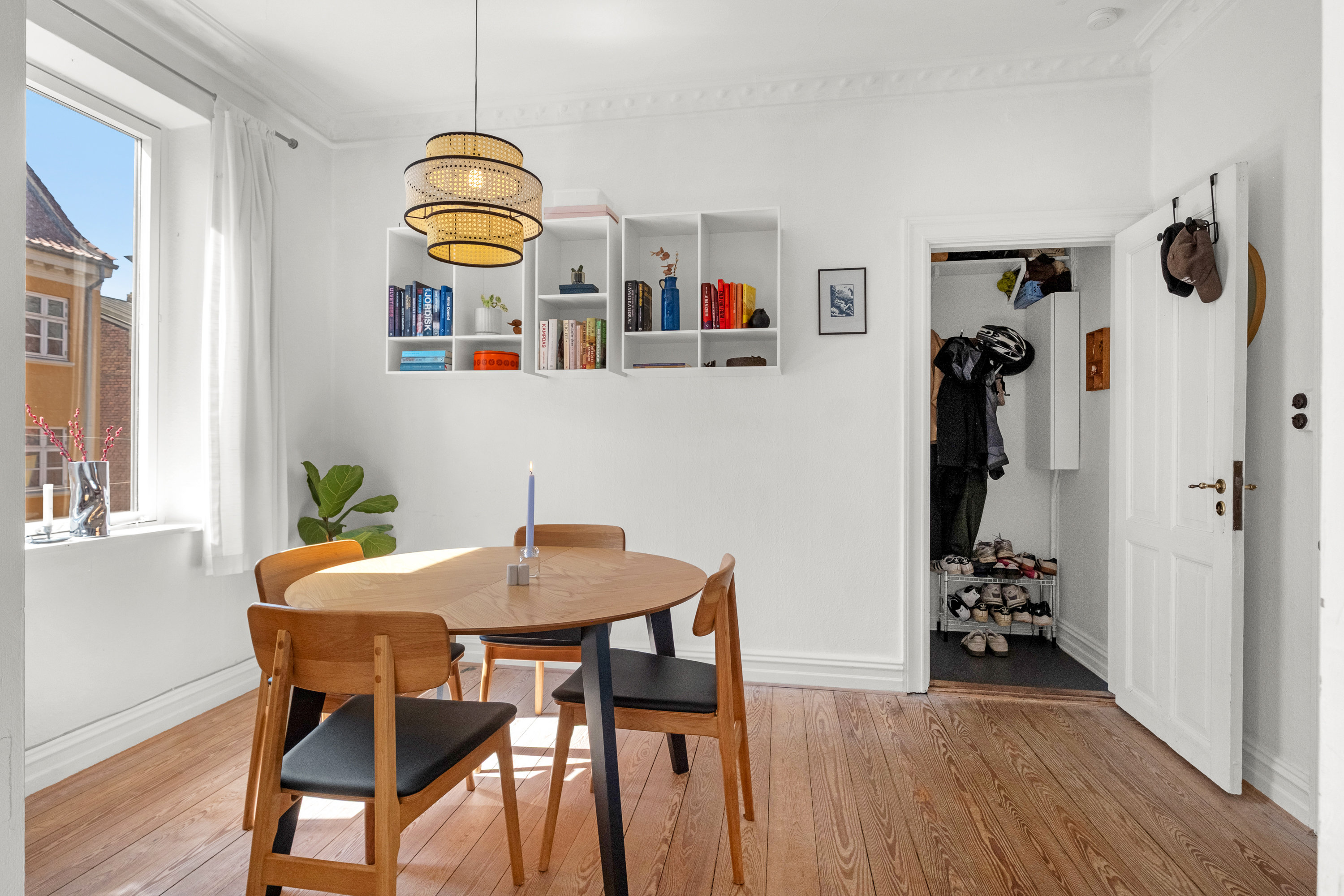 Hjelmensgade 4, 2. th., 8000 Aarhus C
