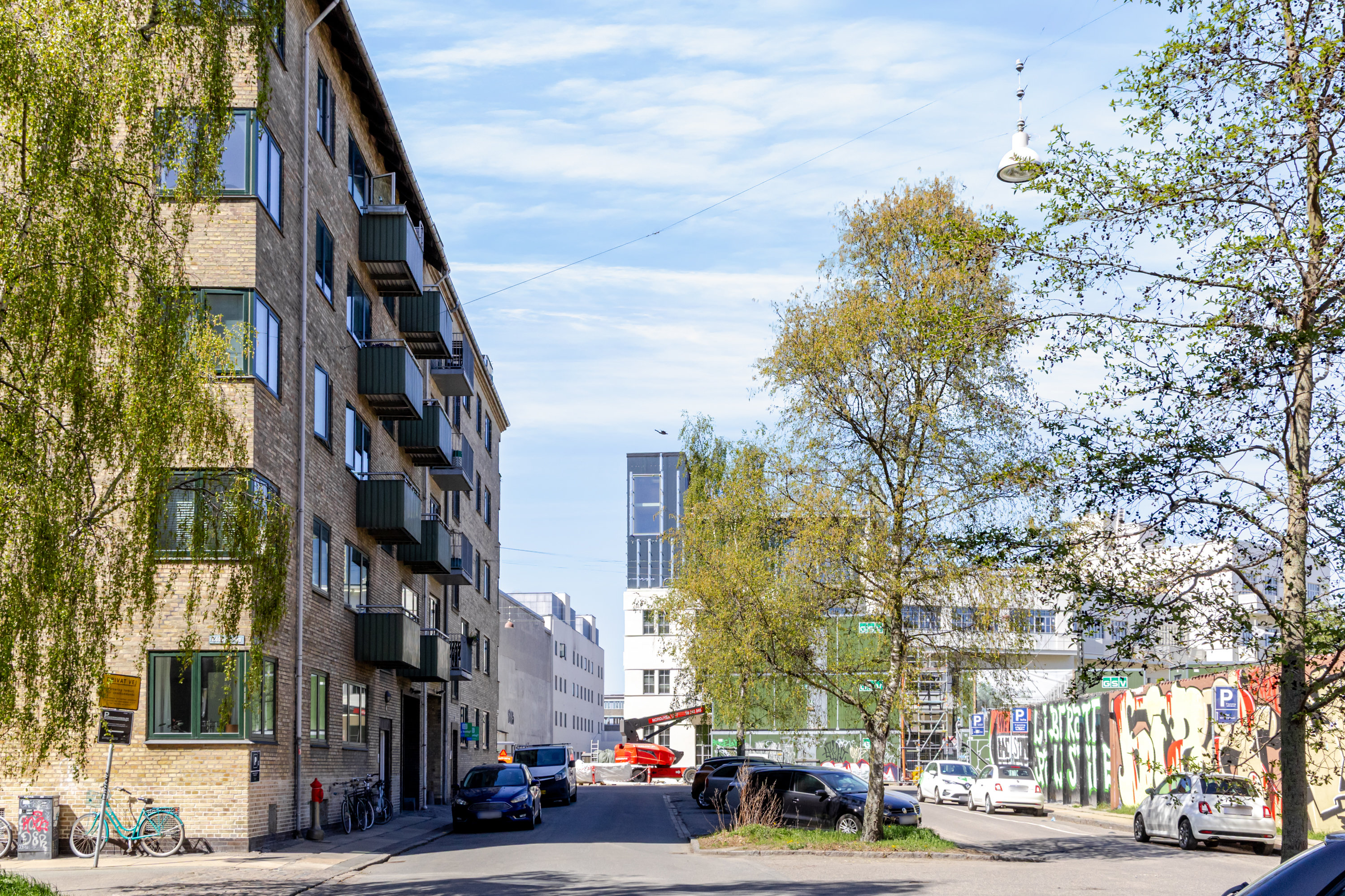 Fremhævet andet billede i fuldskærmstilstand. Billede af Fogedmarken 2, st.., 2200 København N