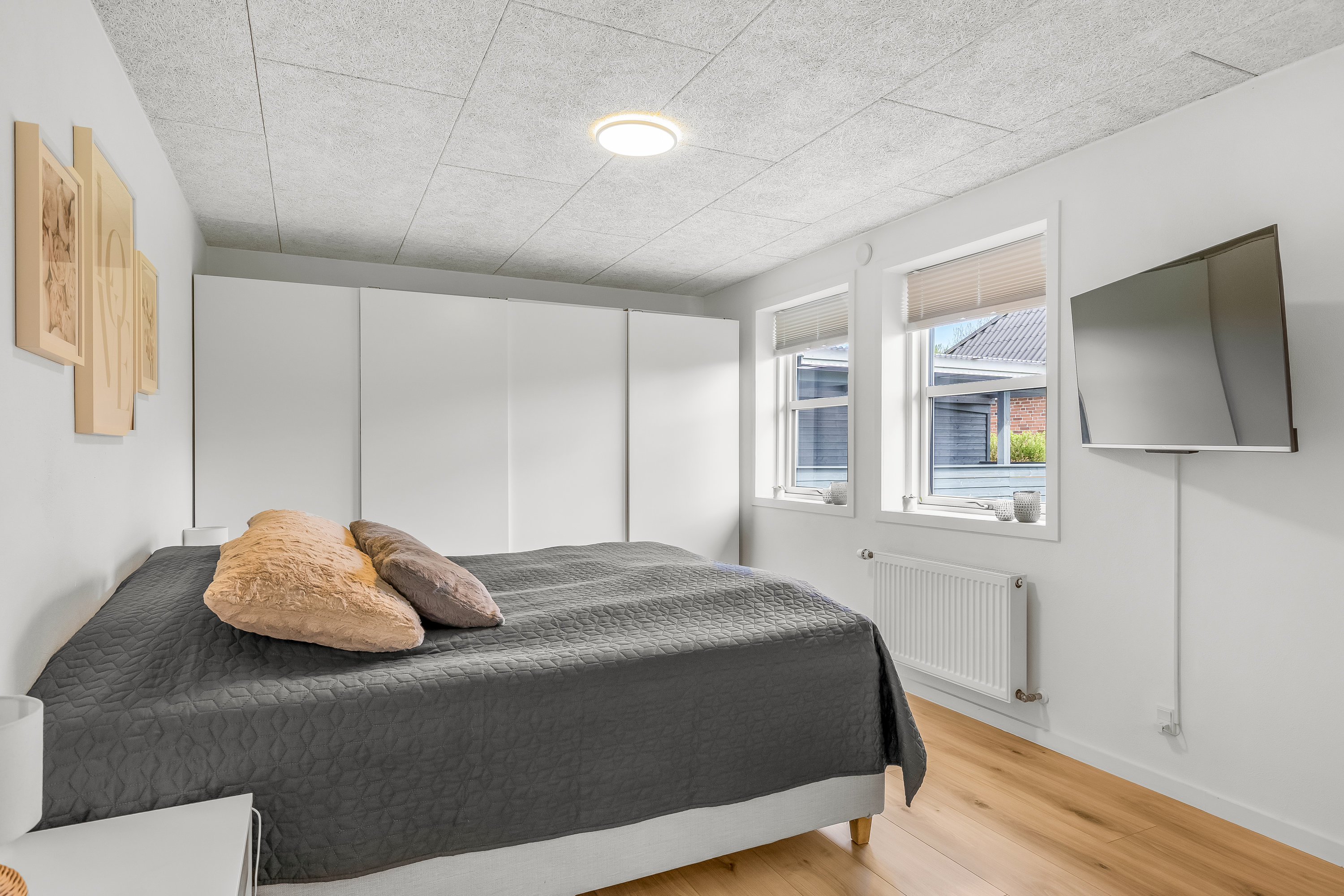Fremhævet soveværelse billede i fuldskærmstilstand. Billede af Sottrupvej 10, 6372 Bylderup-Bov