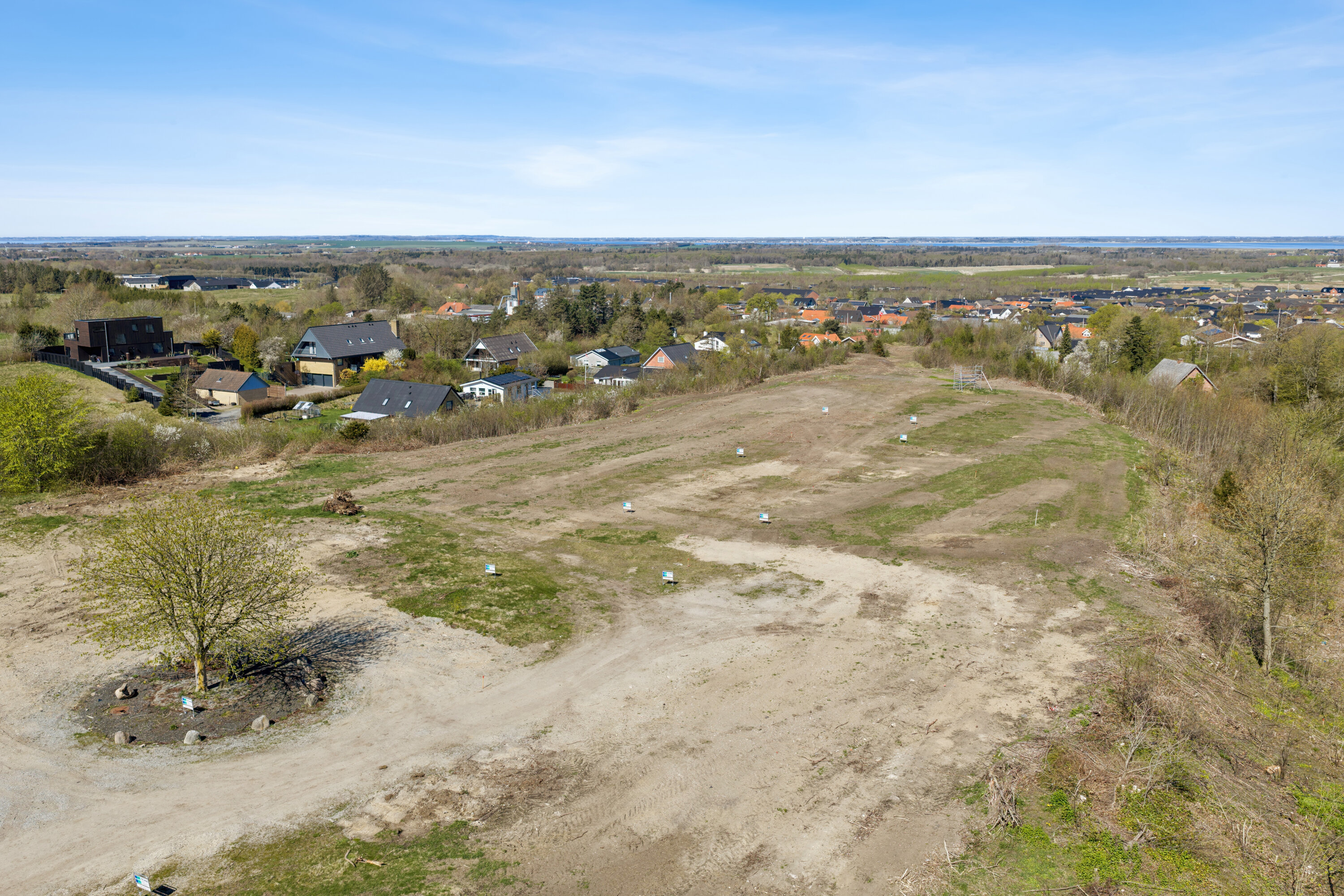 Fremhævet luftfoto billede i fuldskærmstilstand. Billede af Beethovensvej 3, Frejlev, 9200 Aalborg SV