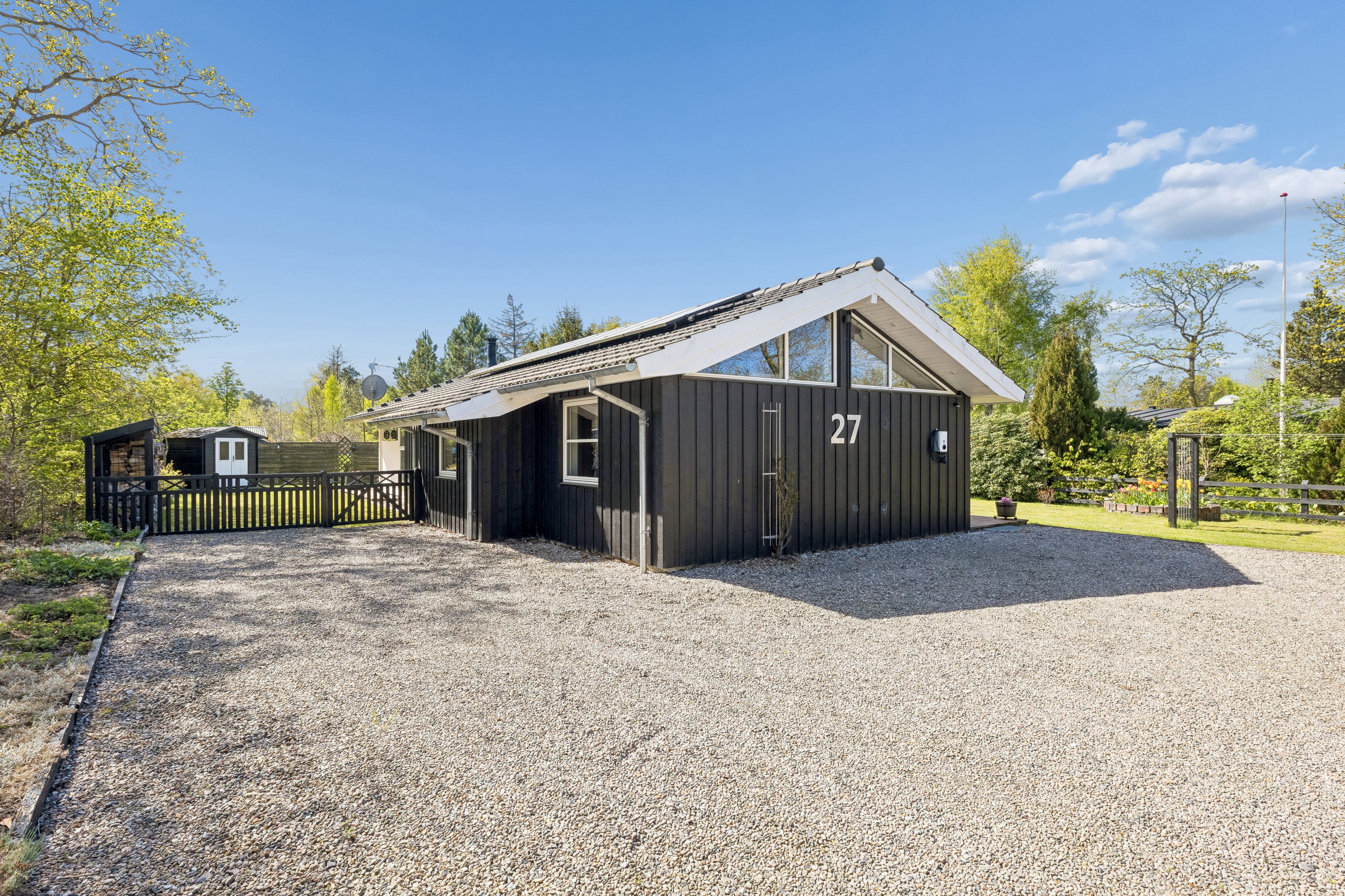 Fremhævet andet billede i fuldskærmstilstand. Billede af Tranevej 27, Fjellerup Strand, 8585 Glesborg