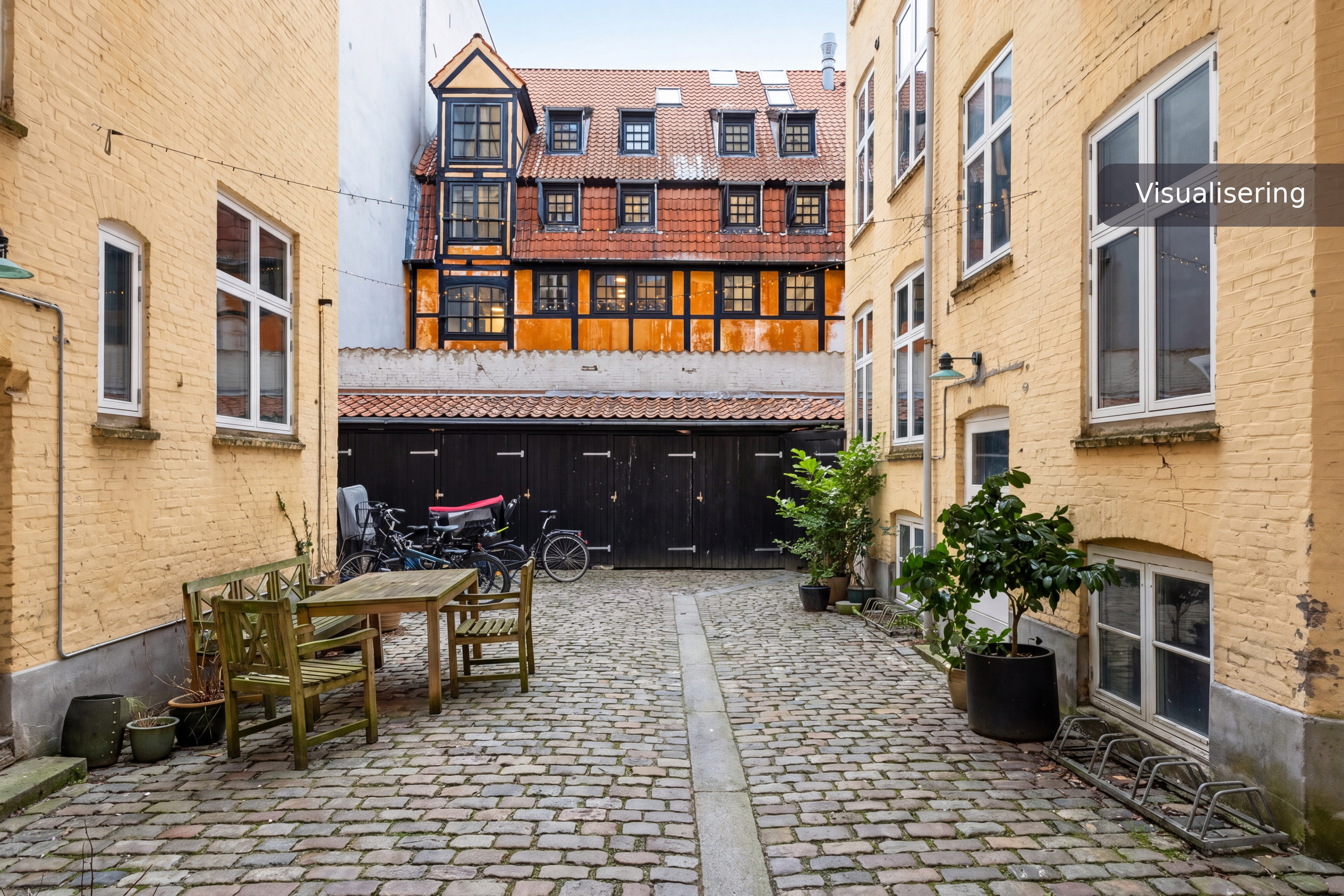 Fremhævet gård billede i fuldskærmstilstand. Billede af Herluf Trolles Gade 7, st.. th., 1052 København K