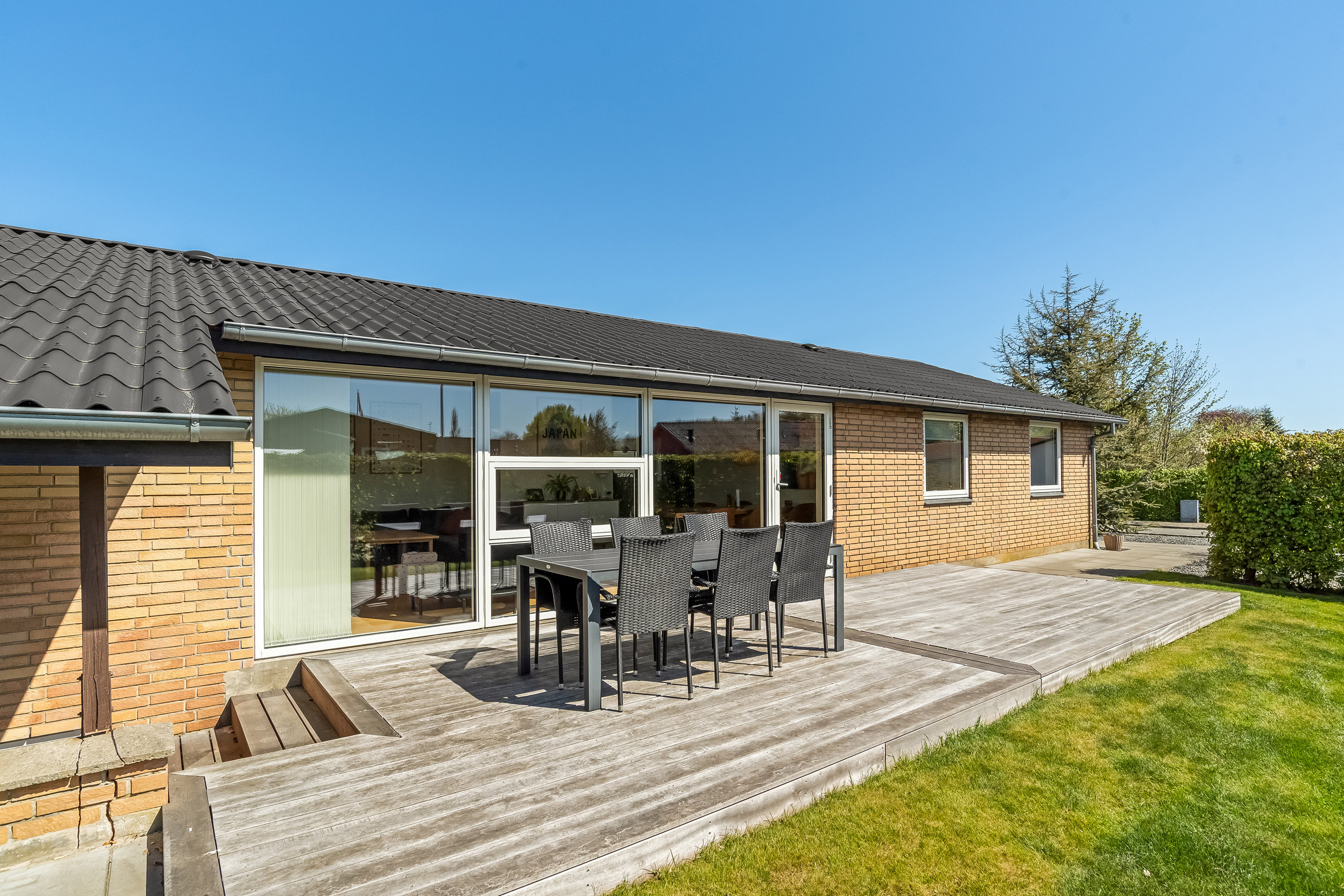 Fremhævet terrasse billede i fuldskærmstilstand. Billede af Brorsonsvej 10, 7500 Holstebro