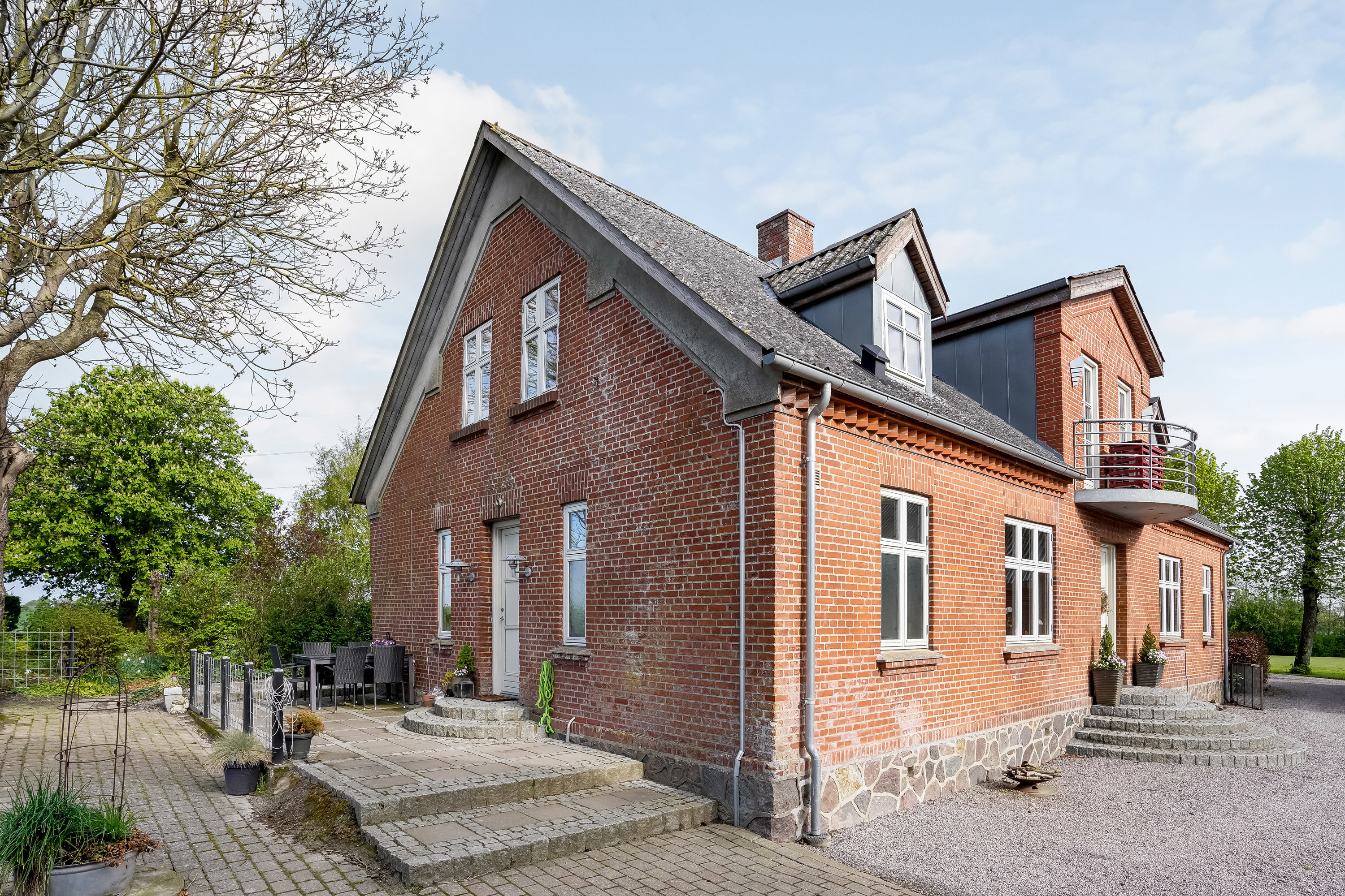 Fremhævet ejendommen billede i fuldskærmstilstand. Billede af Løsningvej 13, Haurum, 8762 Flemming