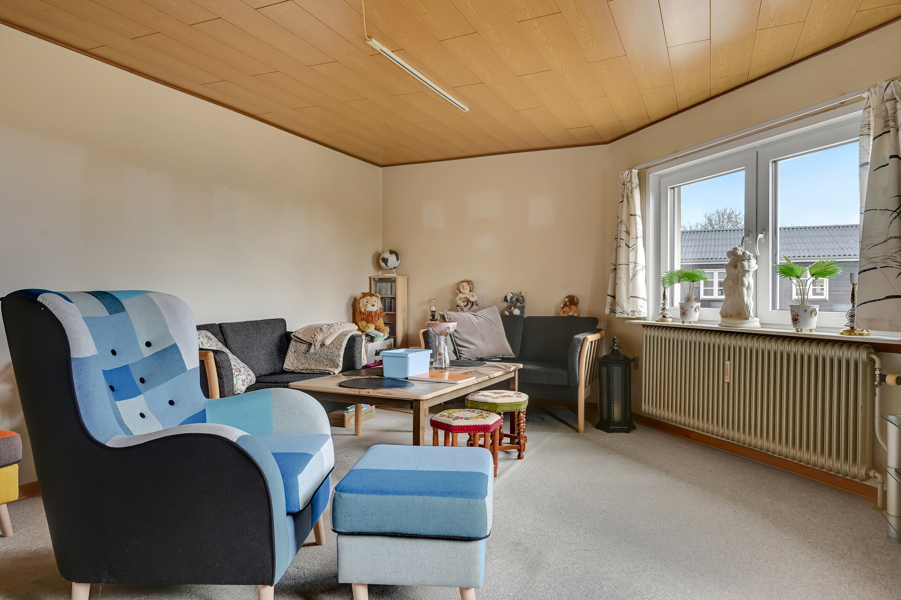 Fremhævet stue billede i fuldskærmstilstand. Billede af Stationsvej 19, Vrøgum, 6840 Oksbøl
