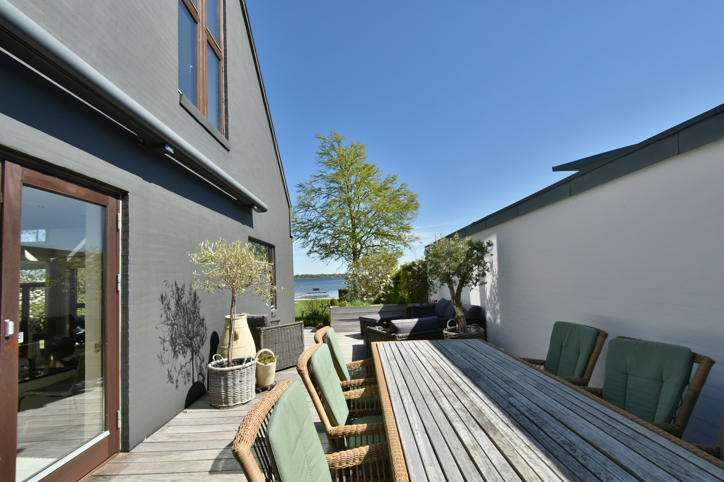 Fremhævet terrasse billede i fuldskærmstilstand. Billede af Skivevej 30B, 7451 Sunds