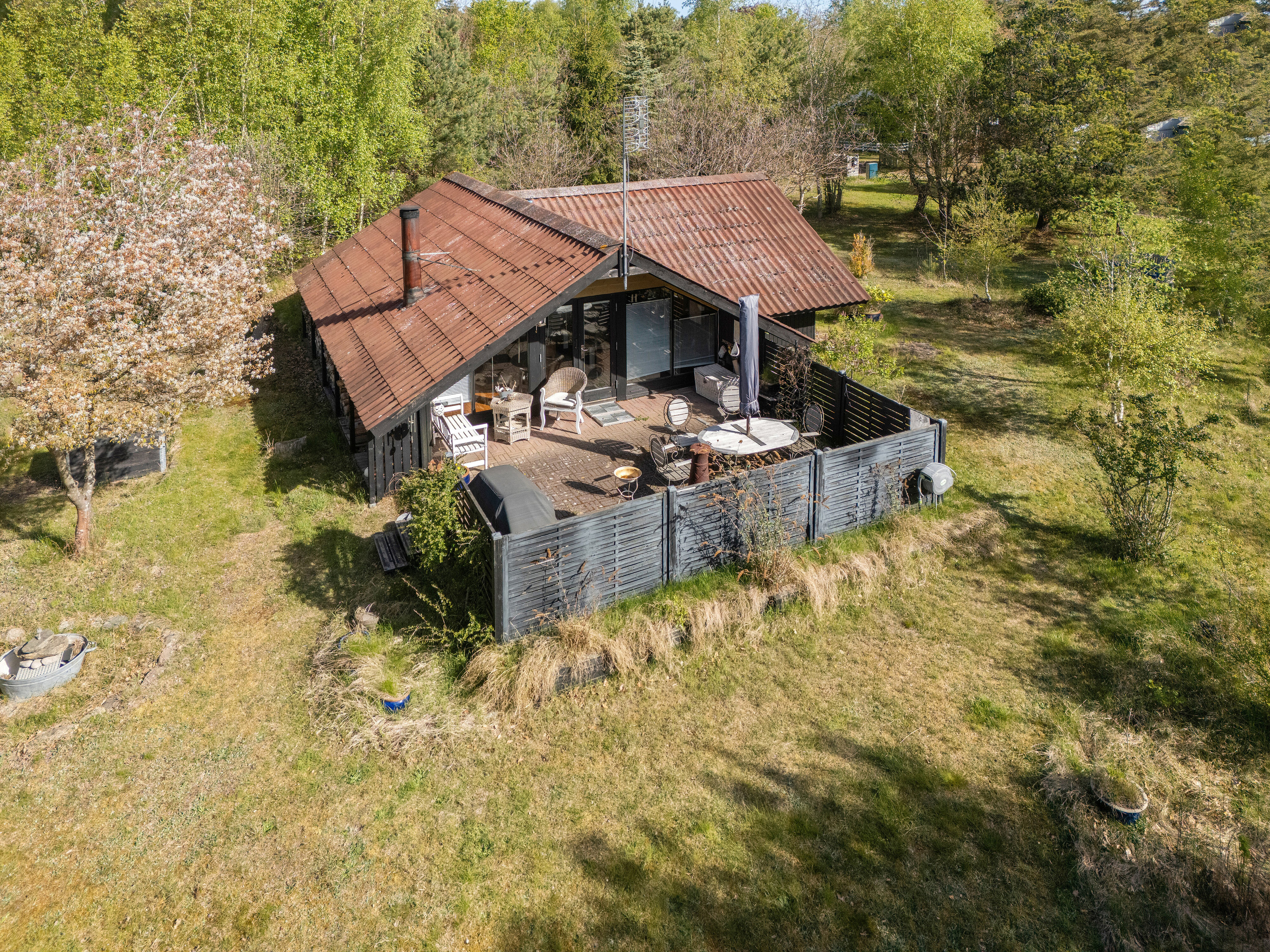 Fremhævet luftfoto billede i fuldskærmstilstand. Billede af Solhegnet 12, Ellinge Lyng, 4573 Højby