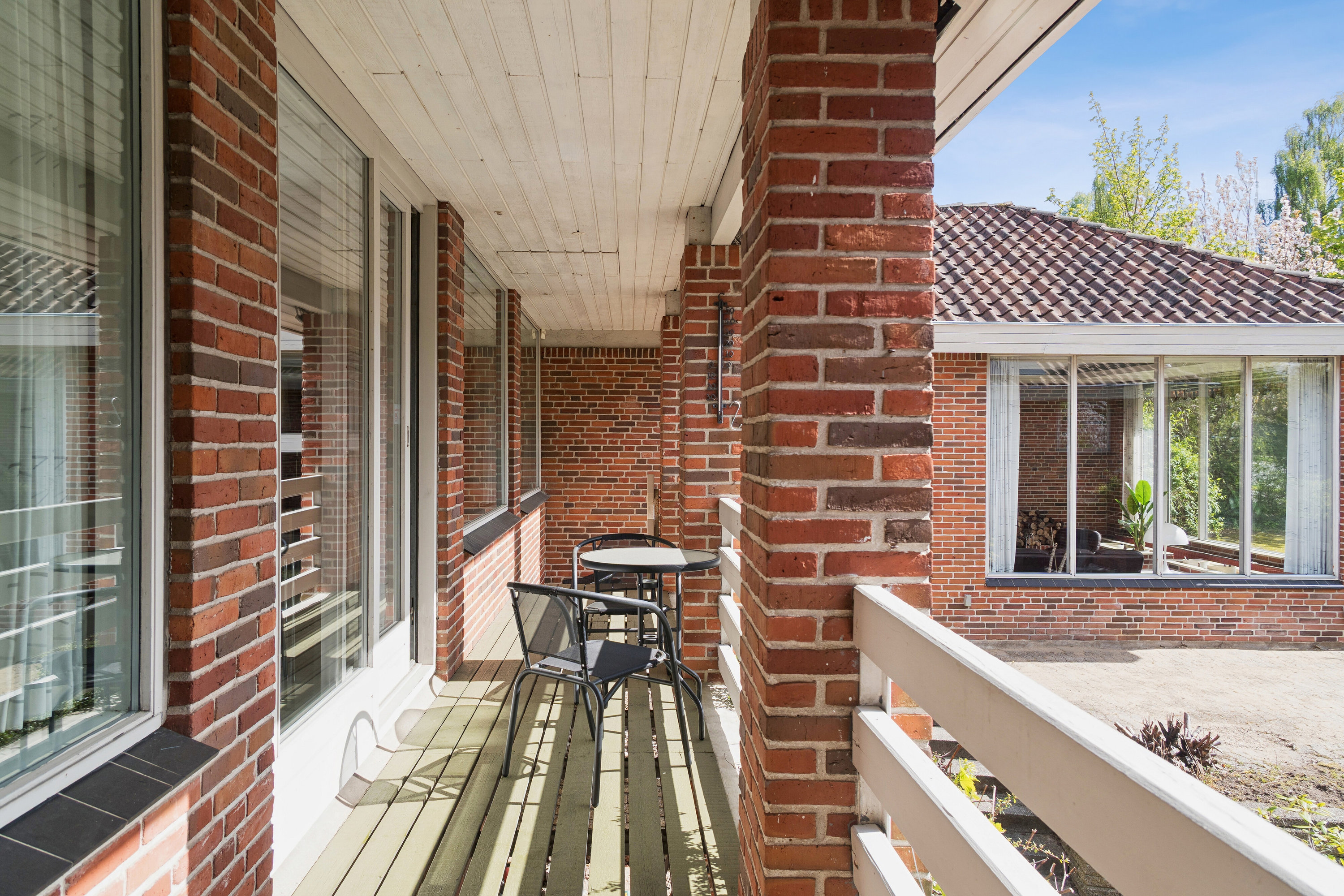 Fremhævet terrasse billede i fuldskærmstilstand. Billede af Ny Moesgårdvej 27, Skåde, 8270 Højbjerg