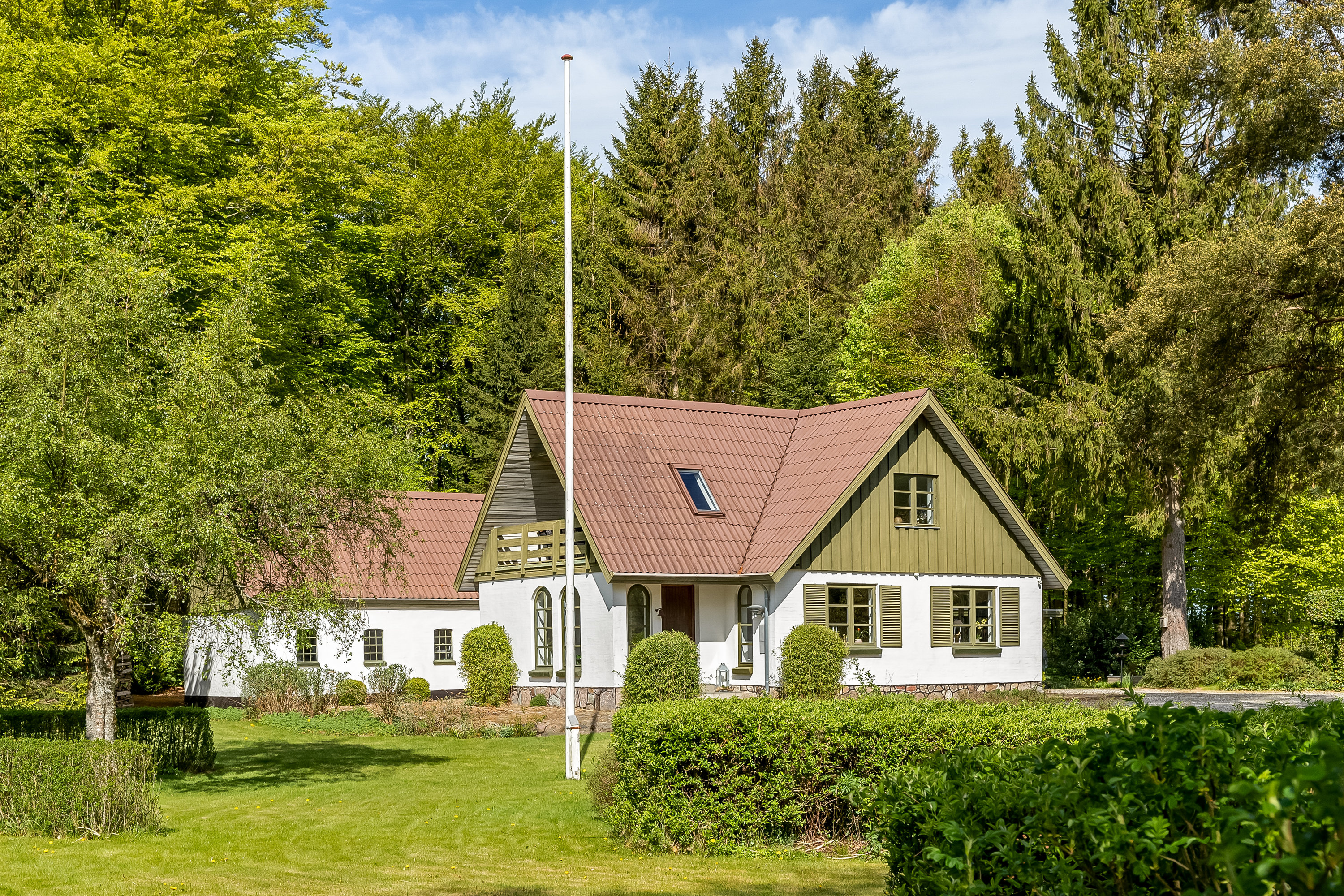 Fremhævet ejendommen billede i fuldskærmstilstand. Billede af Blaakærvej 11, 6052 Viuf