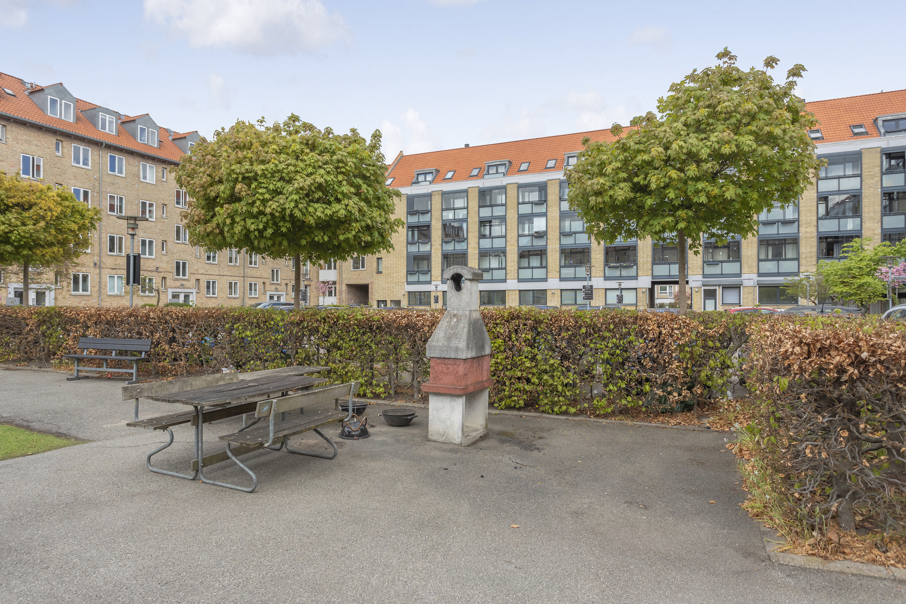 Fremhævet gårdmiljø billede i fuldskærmstilstand. Billede af Sofienhøjvej 1, 1. 116., 2300 København S