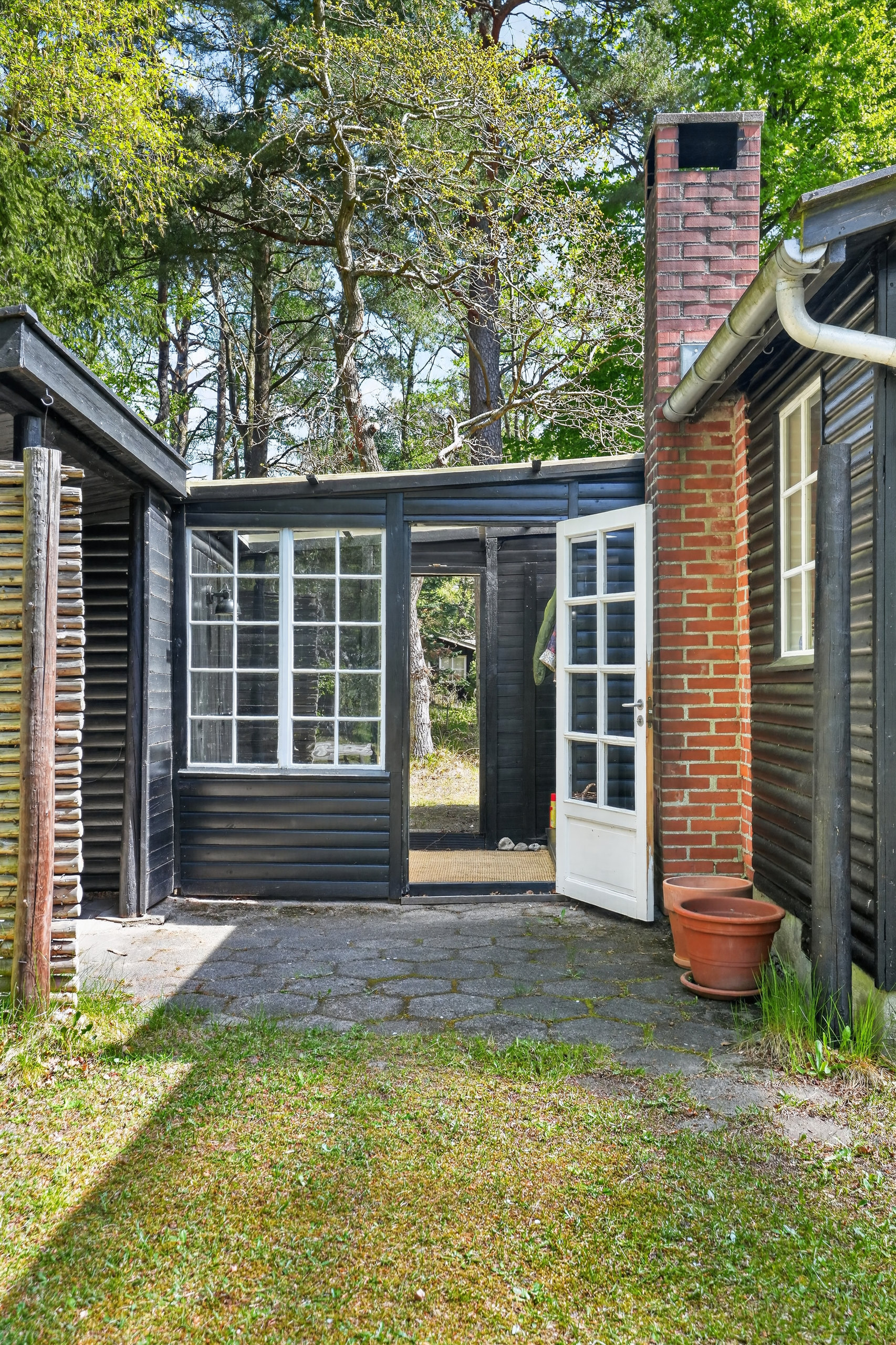 Fremhævet terrasse billede i fuldskærmstilstand. Billede af Enebærvej 9, 4500 Nykøbing Sj