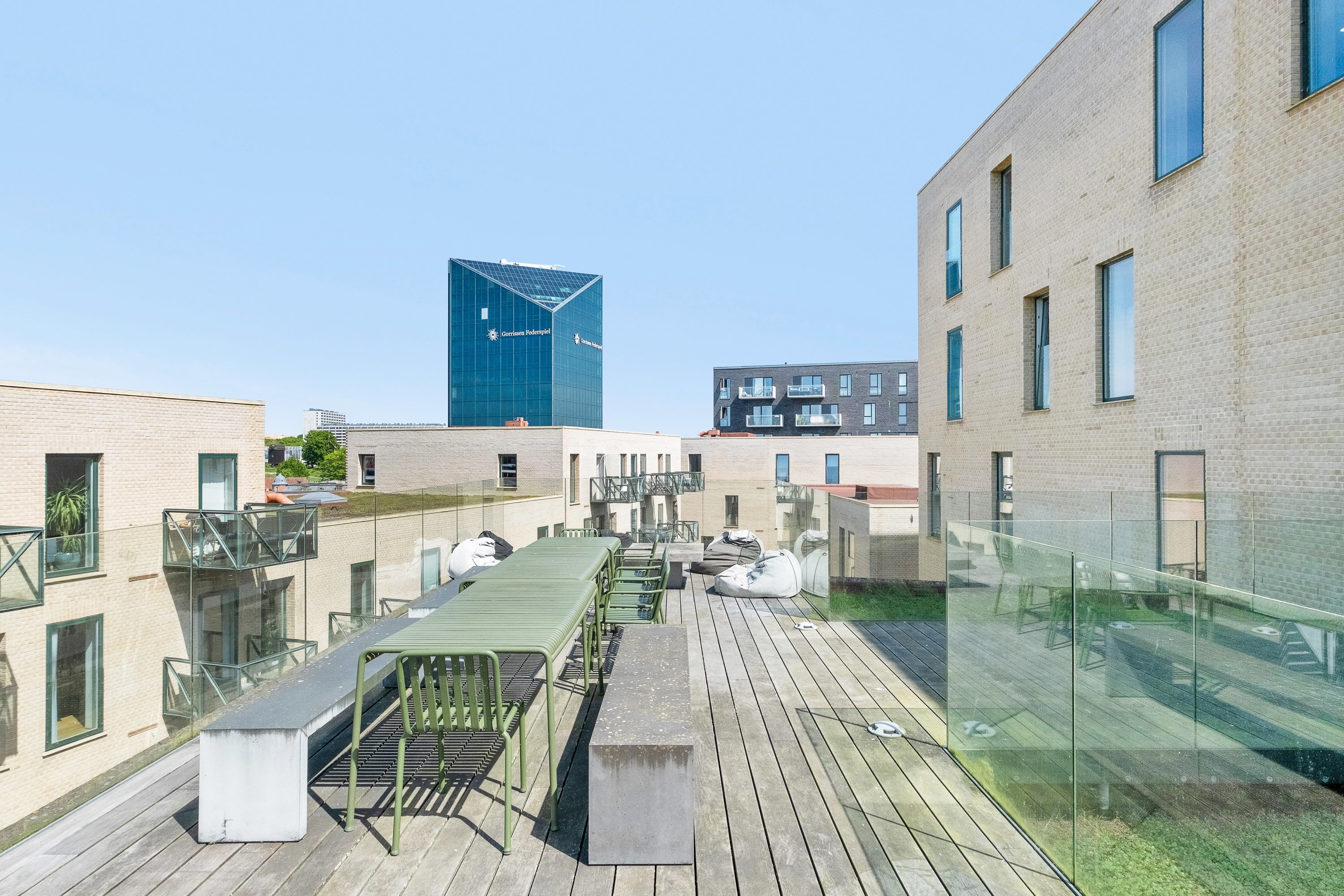 Fremhævet tagterrasse billede i fuldskærmstilstand. Billede af Silkeborgvej 3, st.. 2., 8000 Aarhus C