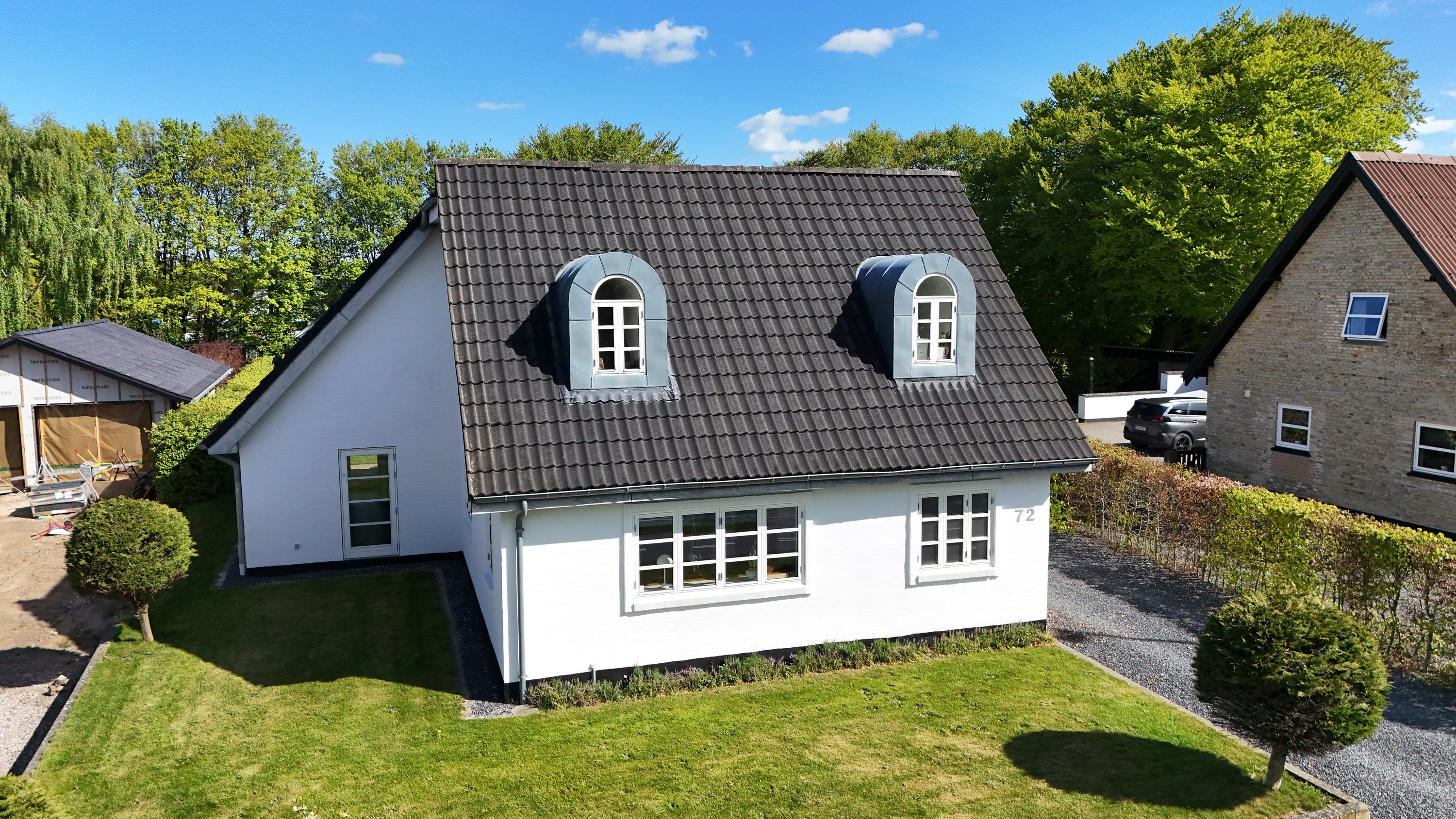 Fremhævet drone billede i fuldskærmstilstand. Billede af Løgstørvej 72, Hørby, 9500 Hobro