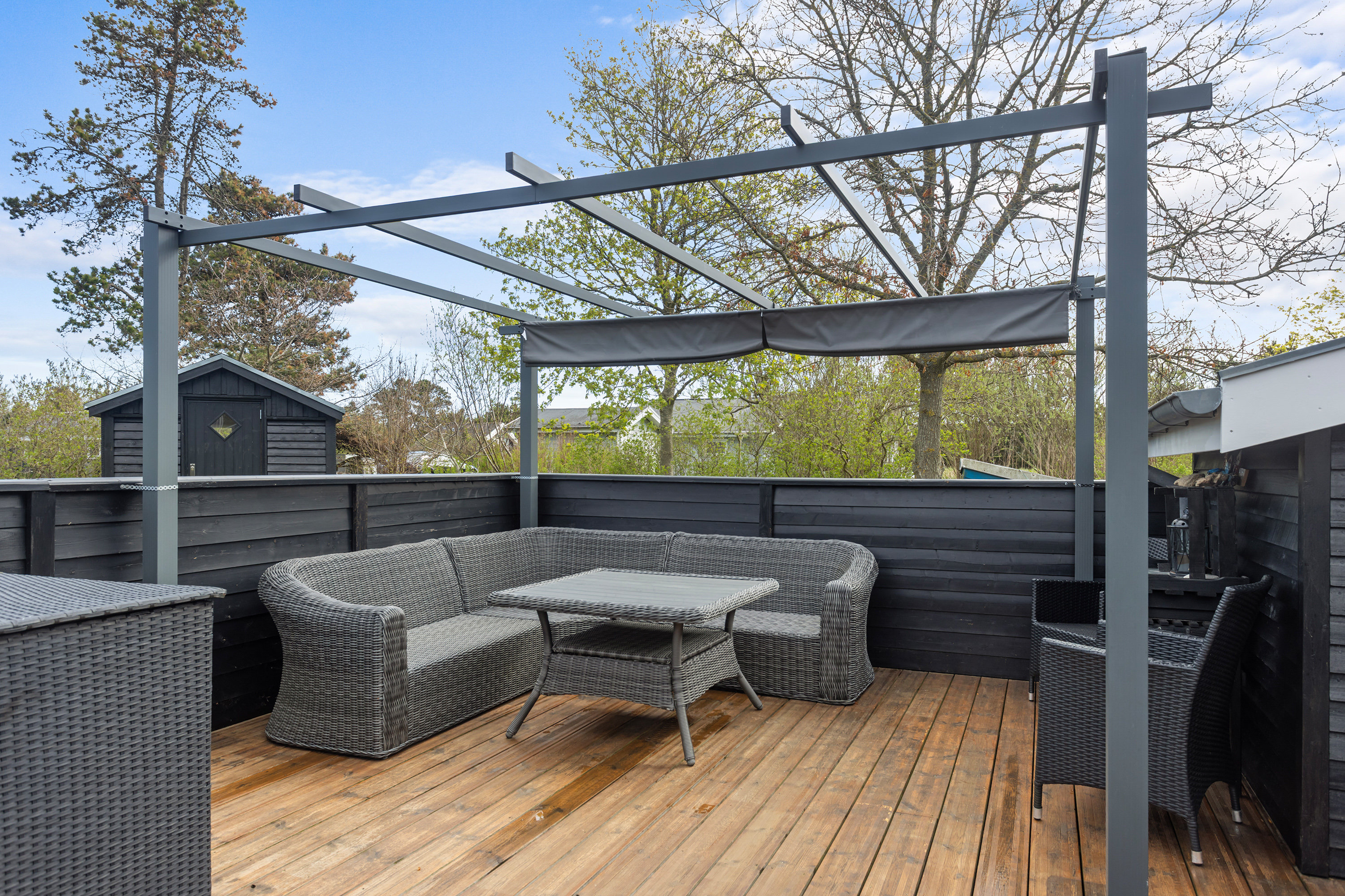 Fremhævet terrasse billede i fuldskærmstilstand. Billede af Agathesvej 11, Lyngså, 9300 Sæby
