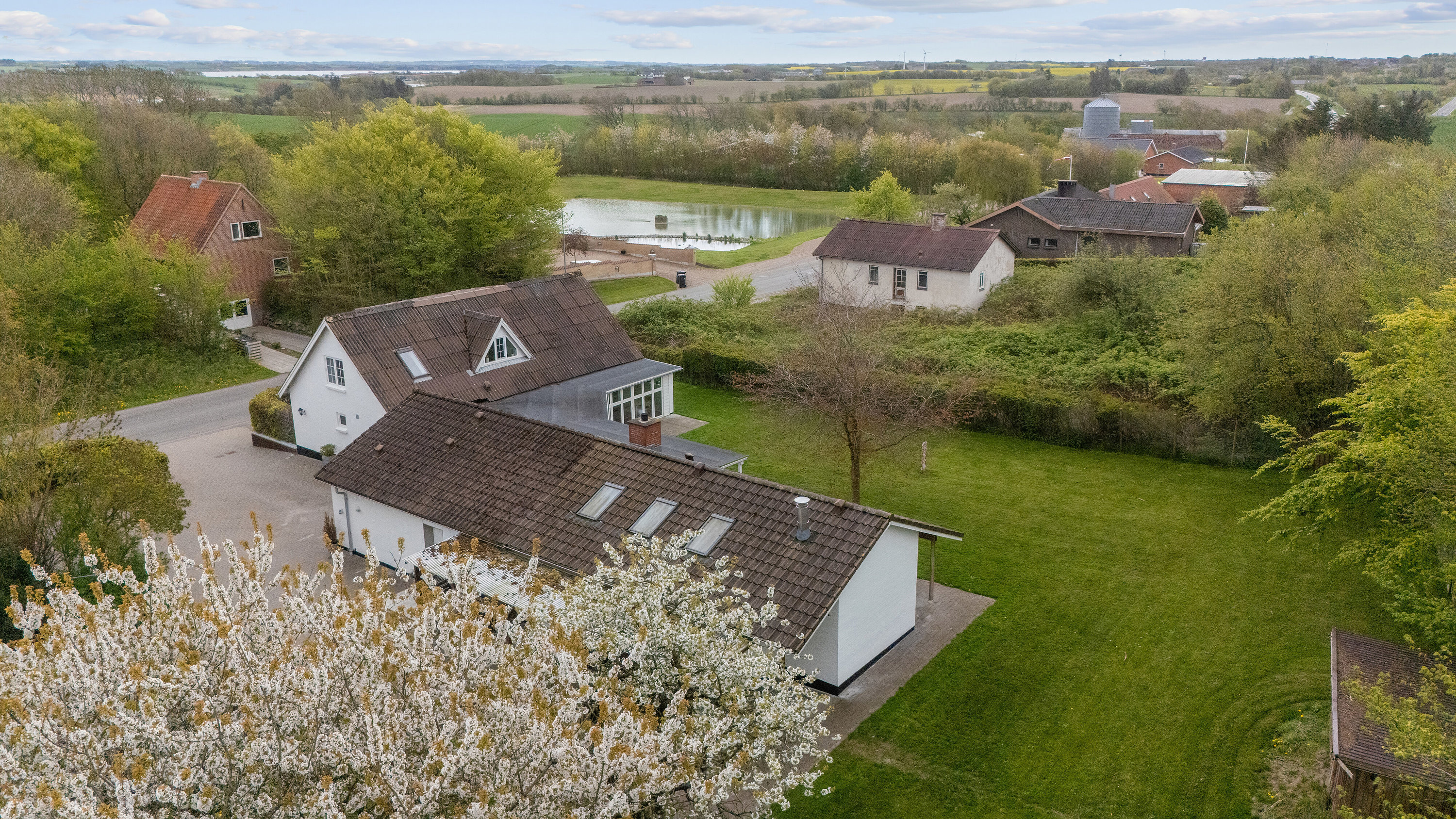 Fremhævet luftfoto billede i fuldskærmstilstand. Billede af Langebeksvej 52, Skjoldborg, 7700 Thisted