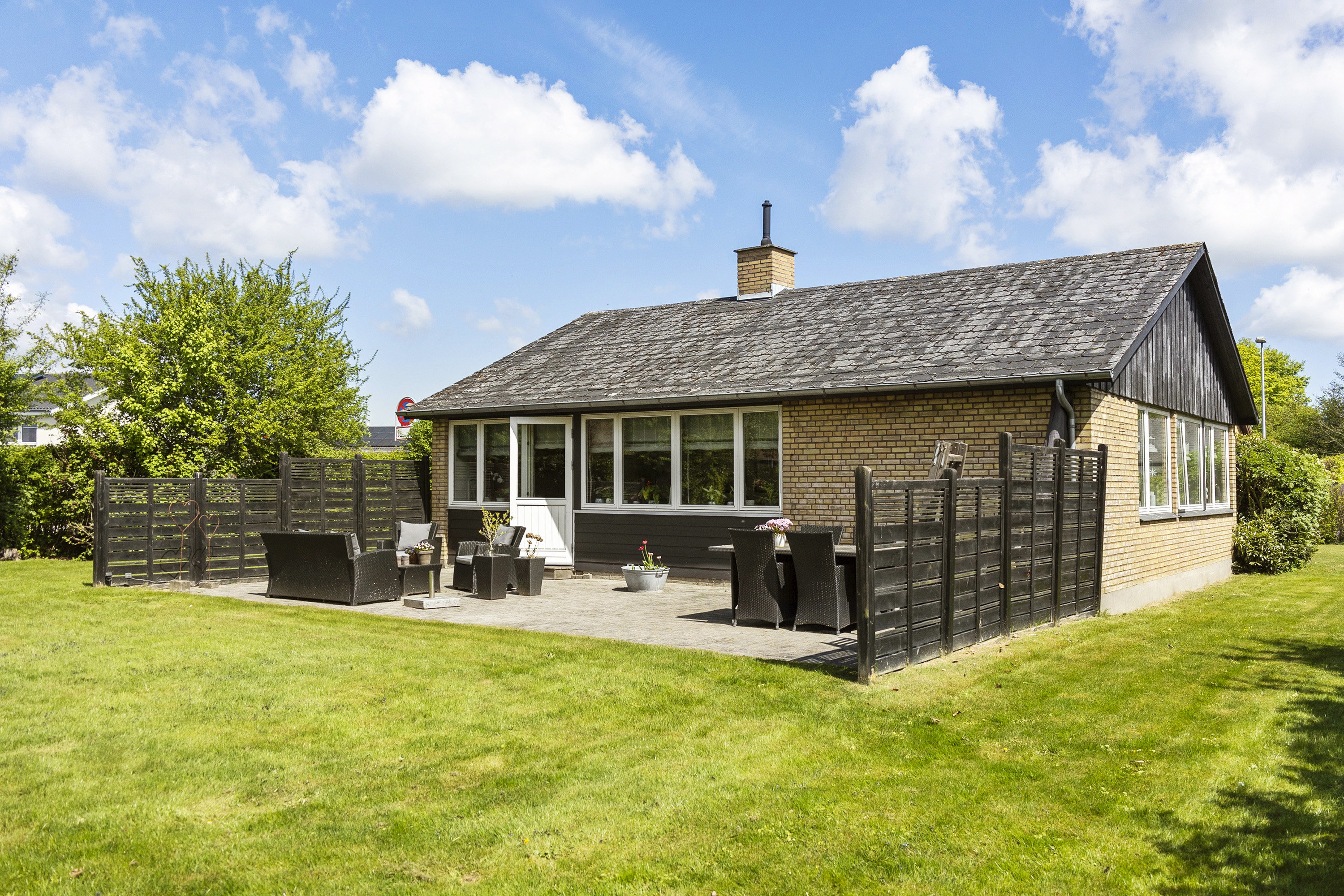 Fremhævet ejendommen billede i fuldskærmstilstand. Billede af Valmuevej 2, 6100 Haderslev