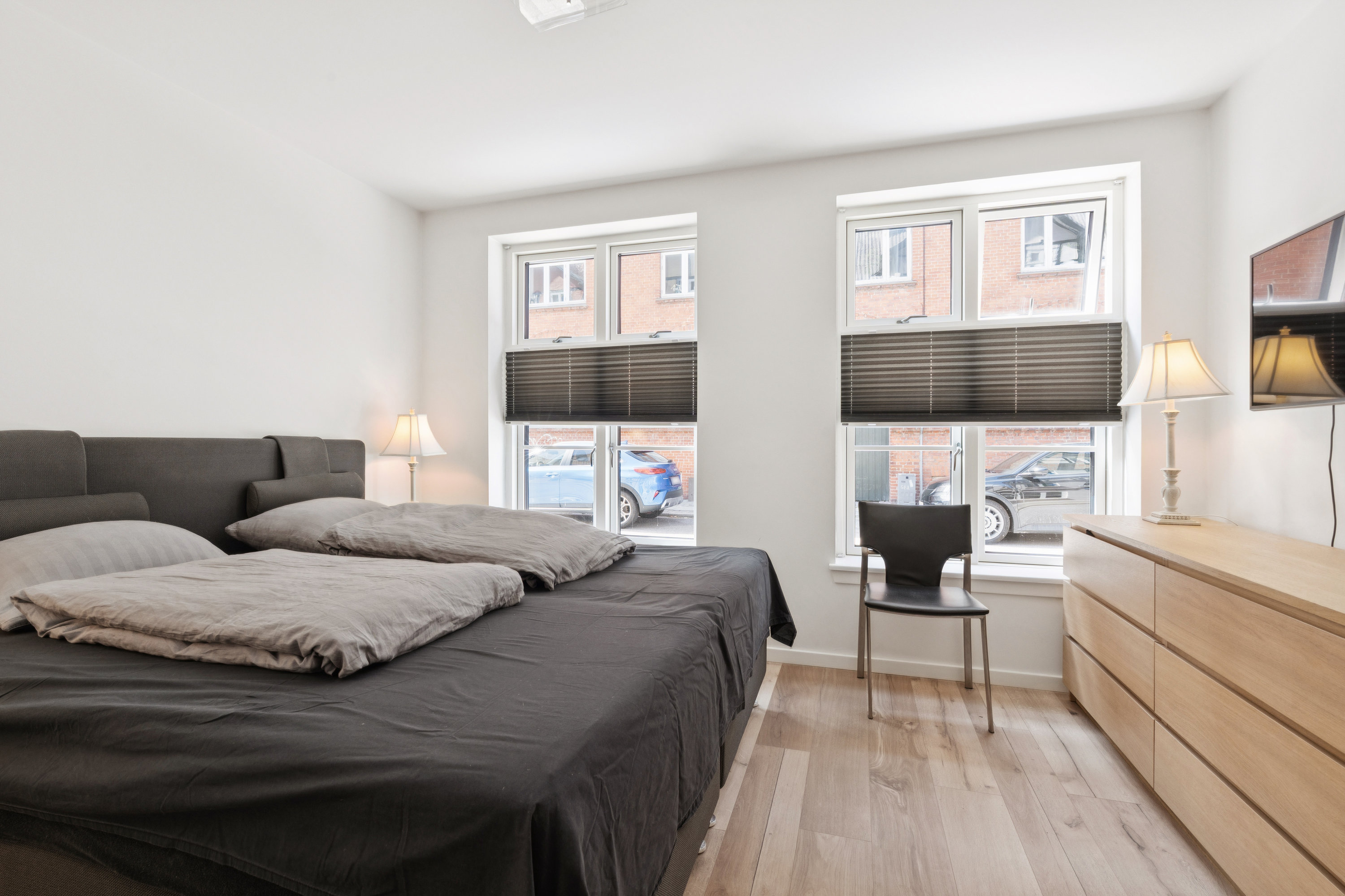 Fremhævet stue billede i fuldskærmstilstand. Billede af Rantzausgade 19B, st.., 9000 Aalborg