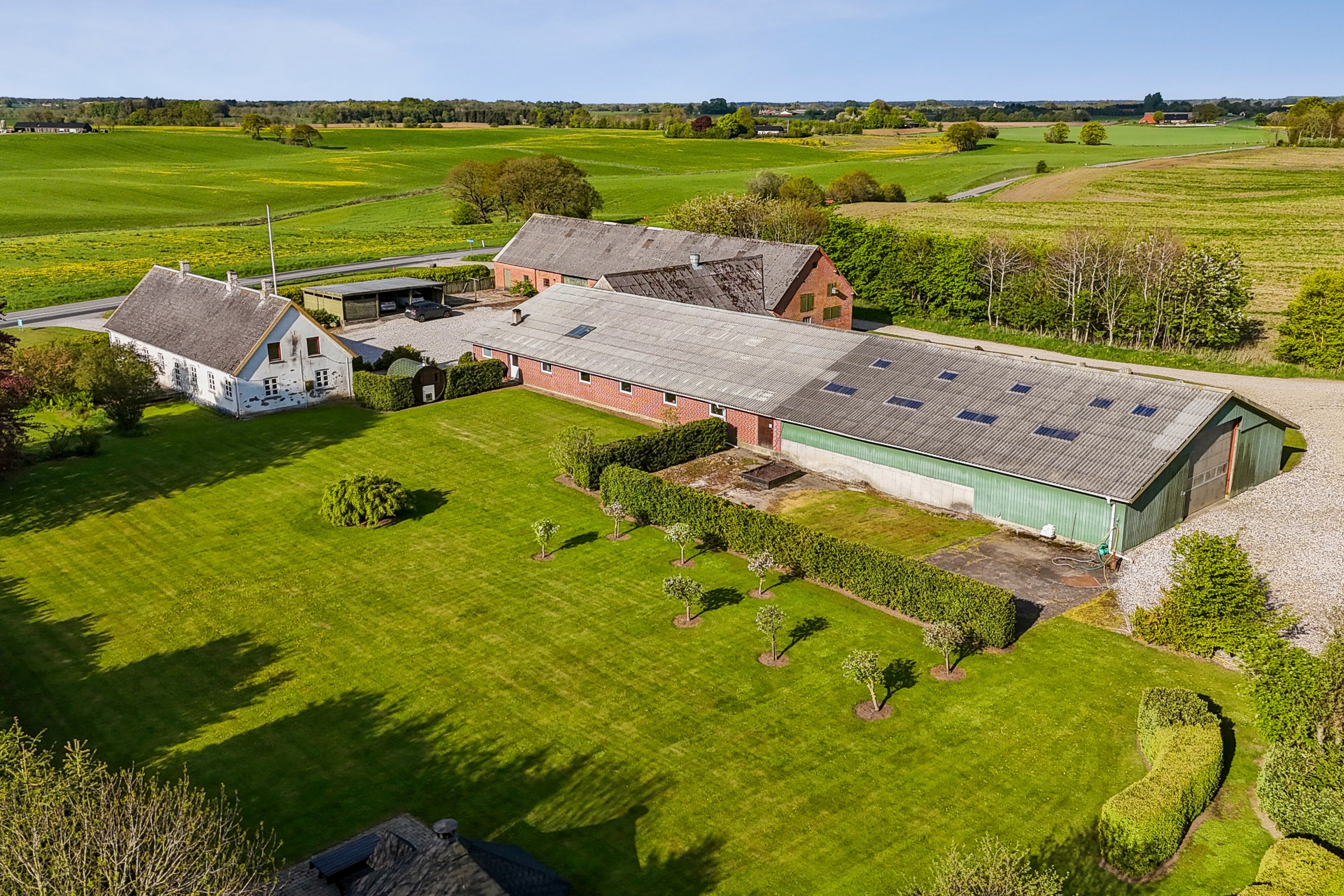 Fremhævet luftfoto billede i fuldskærmstilstand. Billede af Haugevej 18, Skovhus, 8620 Kjellerup