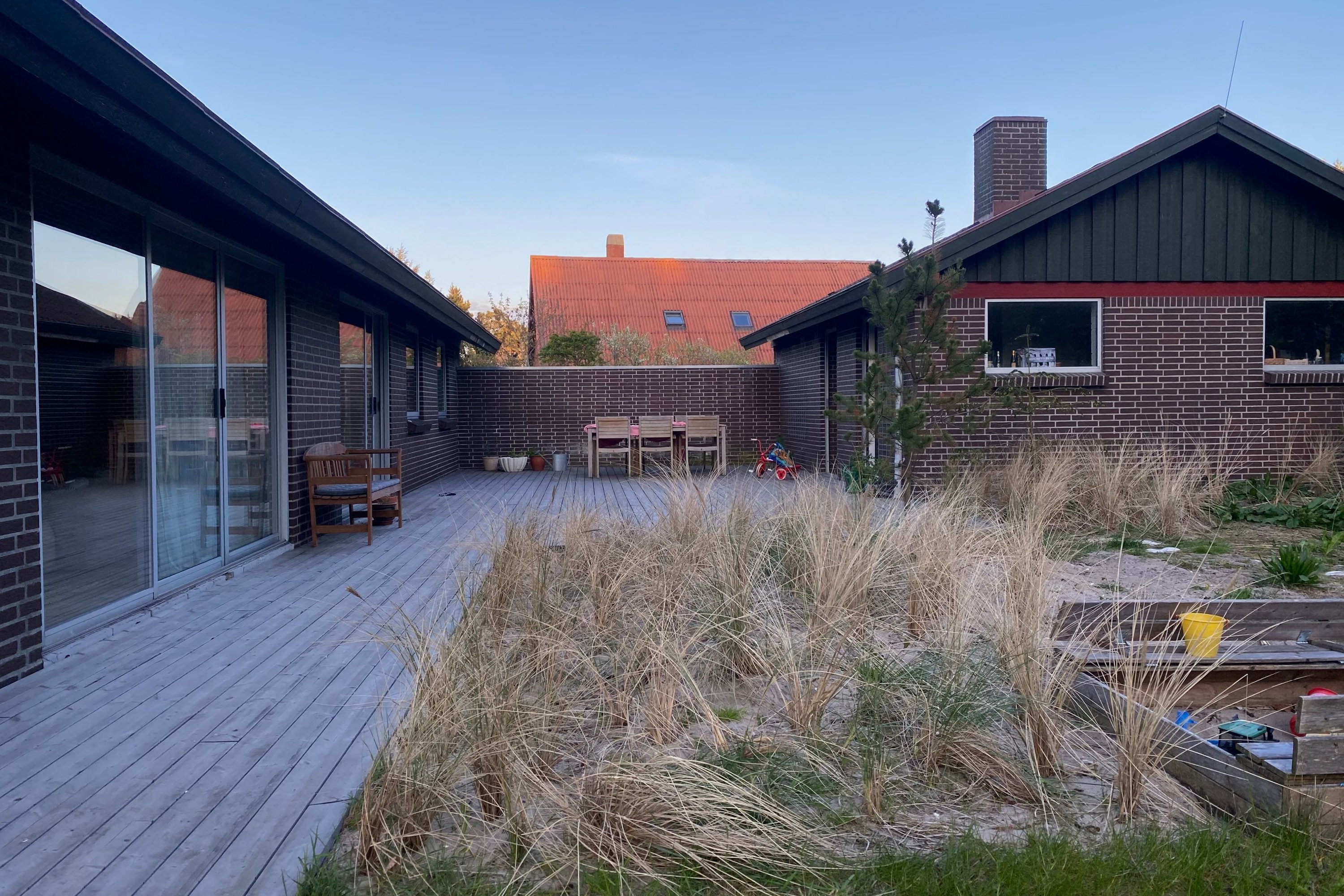 Fremhævet terrasse billede i fuldskærmstilstand. Billede af Skolestien 4, Klitmøller, 7700 Thisted