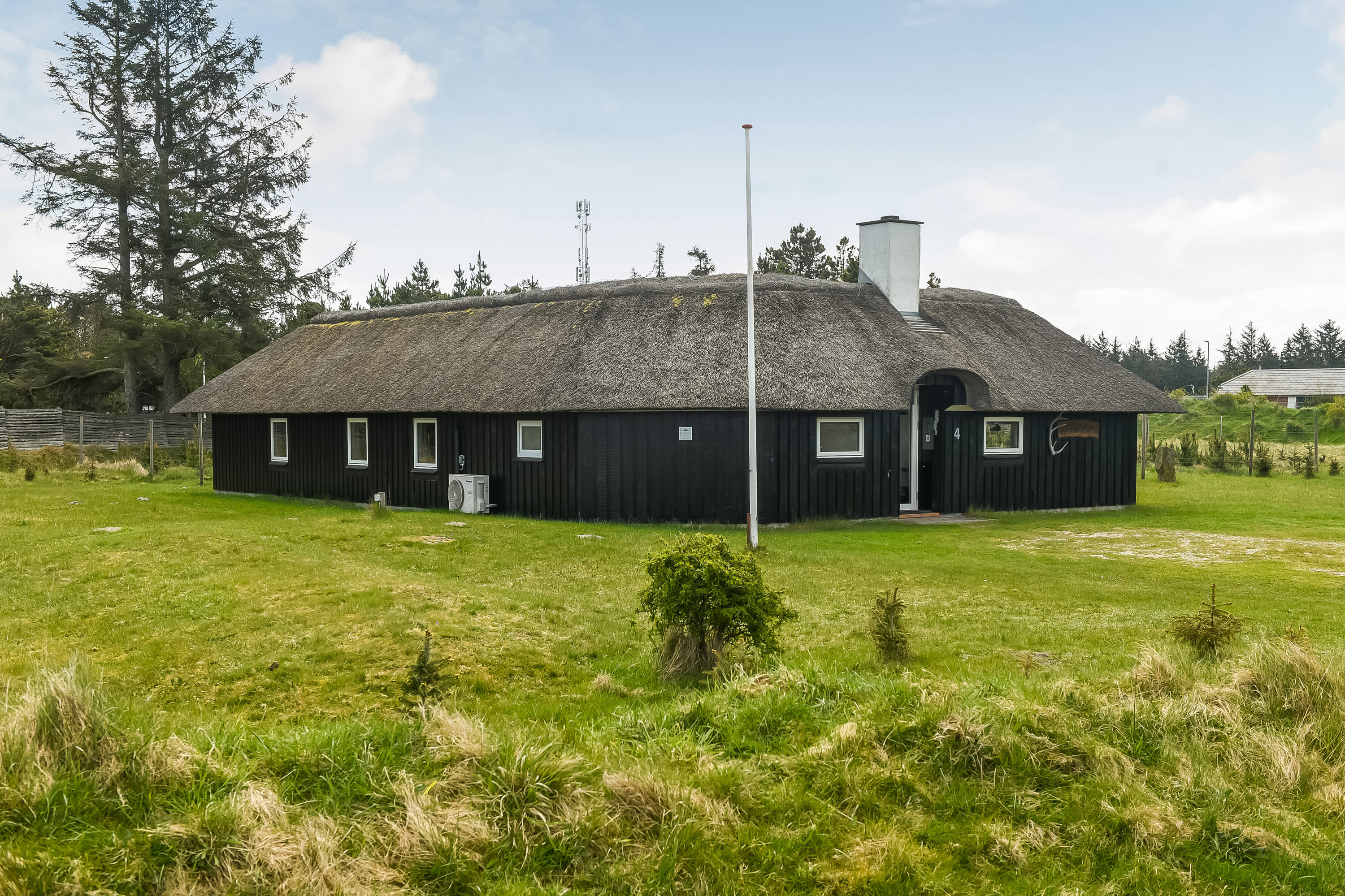 Fremhævet ejendommen billede i fuldskærmstilstand. Billede af Fugltoft 4, 6853 Vejers Strand