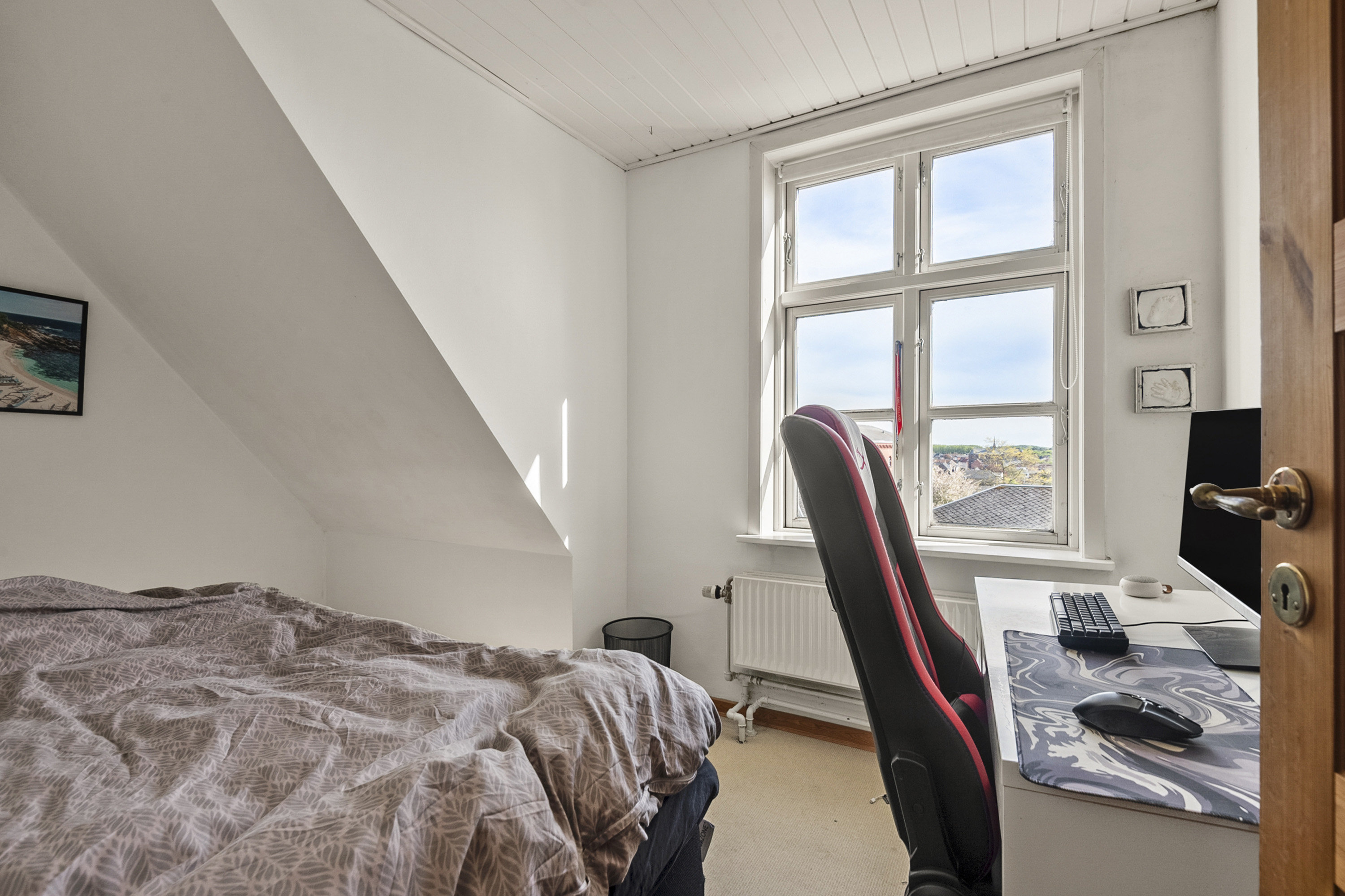Fremhævet kontor billede i fuldskærmstilstand. Billede af Clausensvej 18, 6100 Haderslev