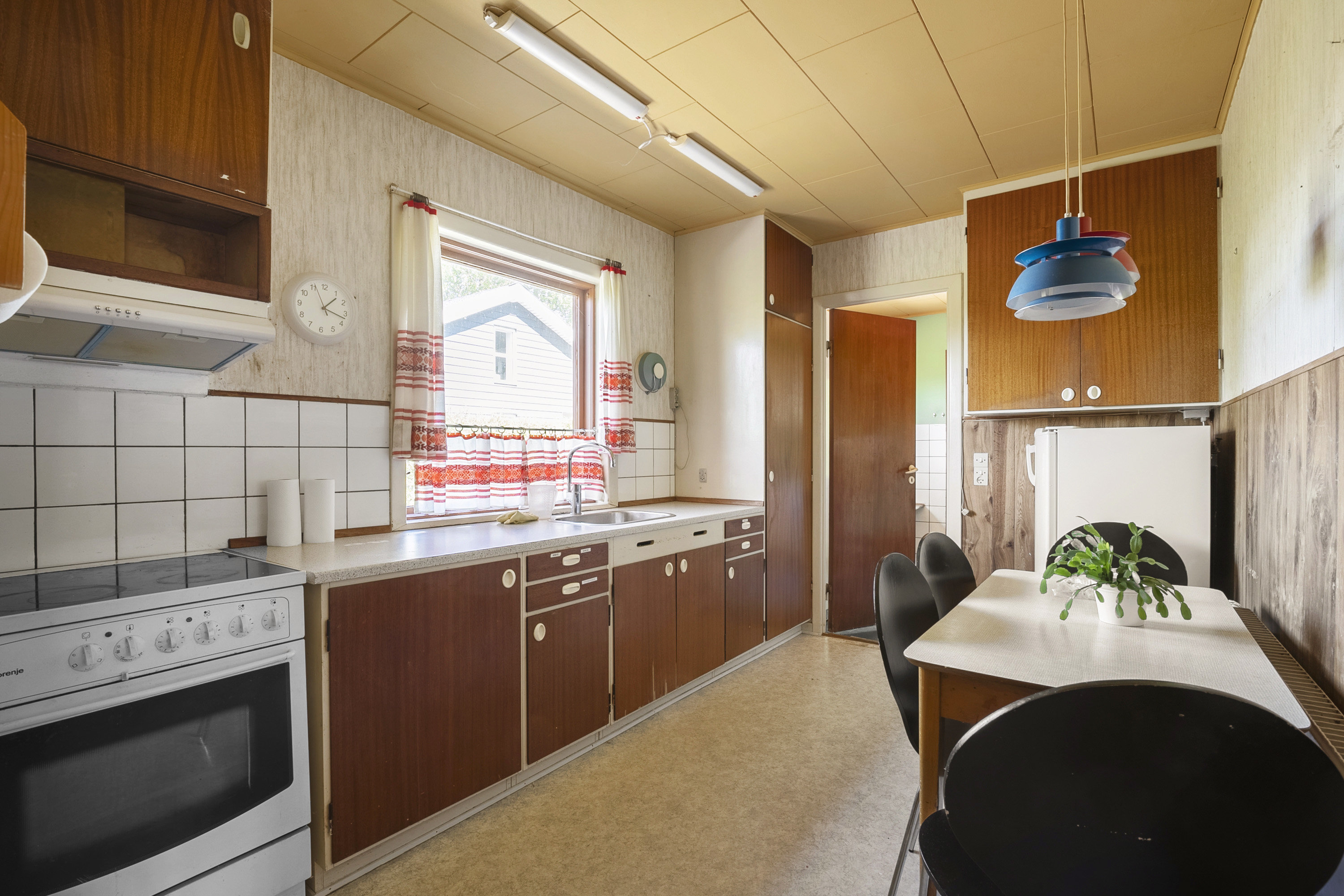 Fremhævet spisekøkken billede i fuldskærmstilstand. Billede af Kragenæsvej 33, Seden, 5240 Odense NØ