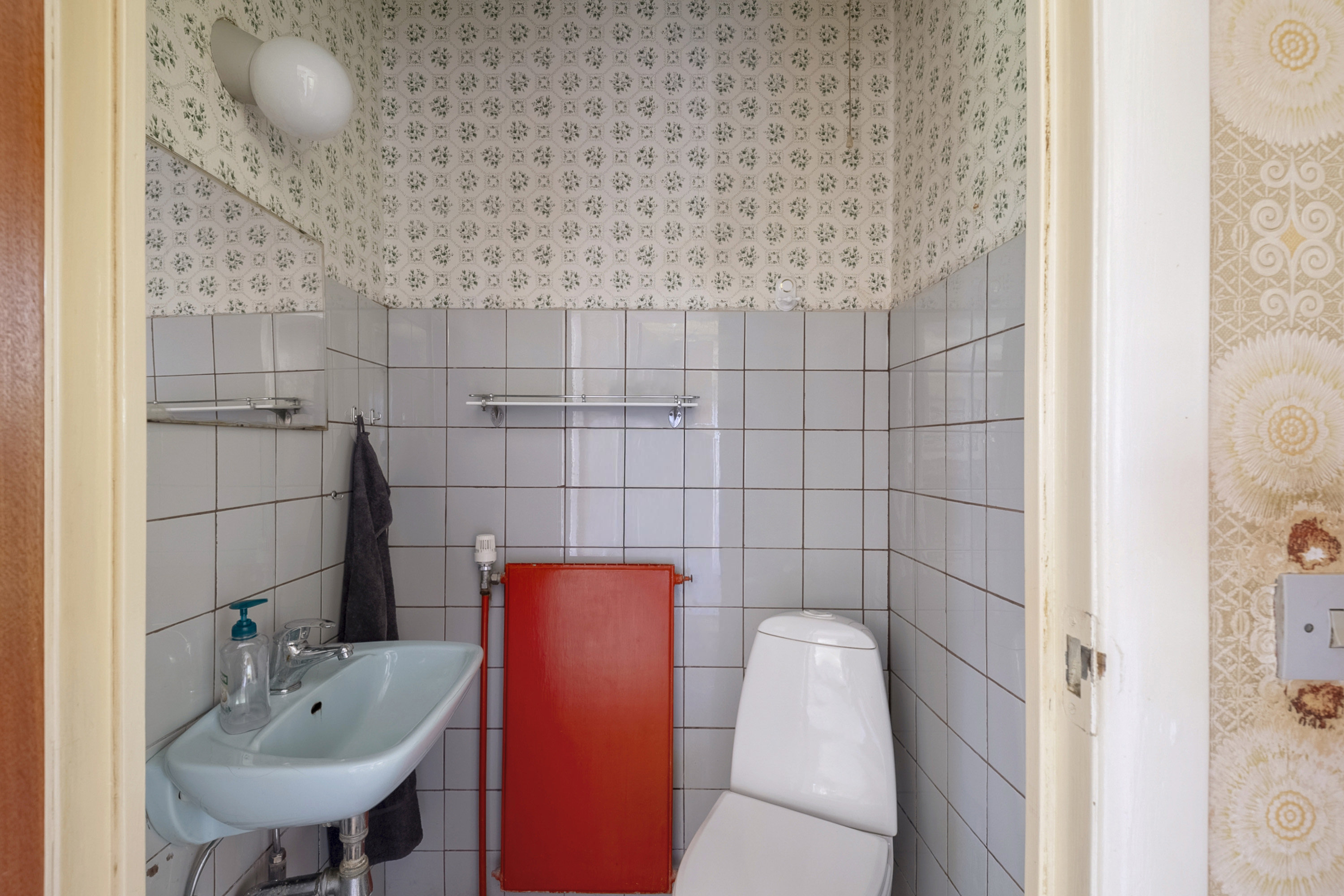 Fremhævet badeværelse billede i fuldskærmstilstand. Billede af Kragenæsvej 33, Seden, 5240 Odense NØ