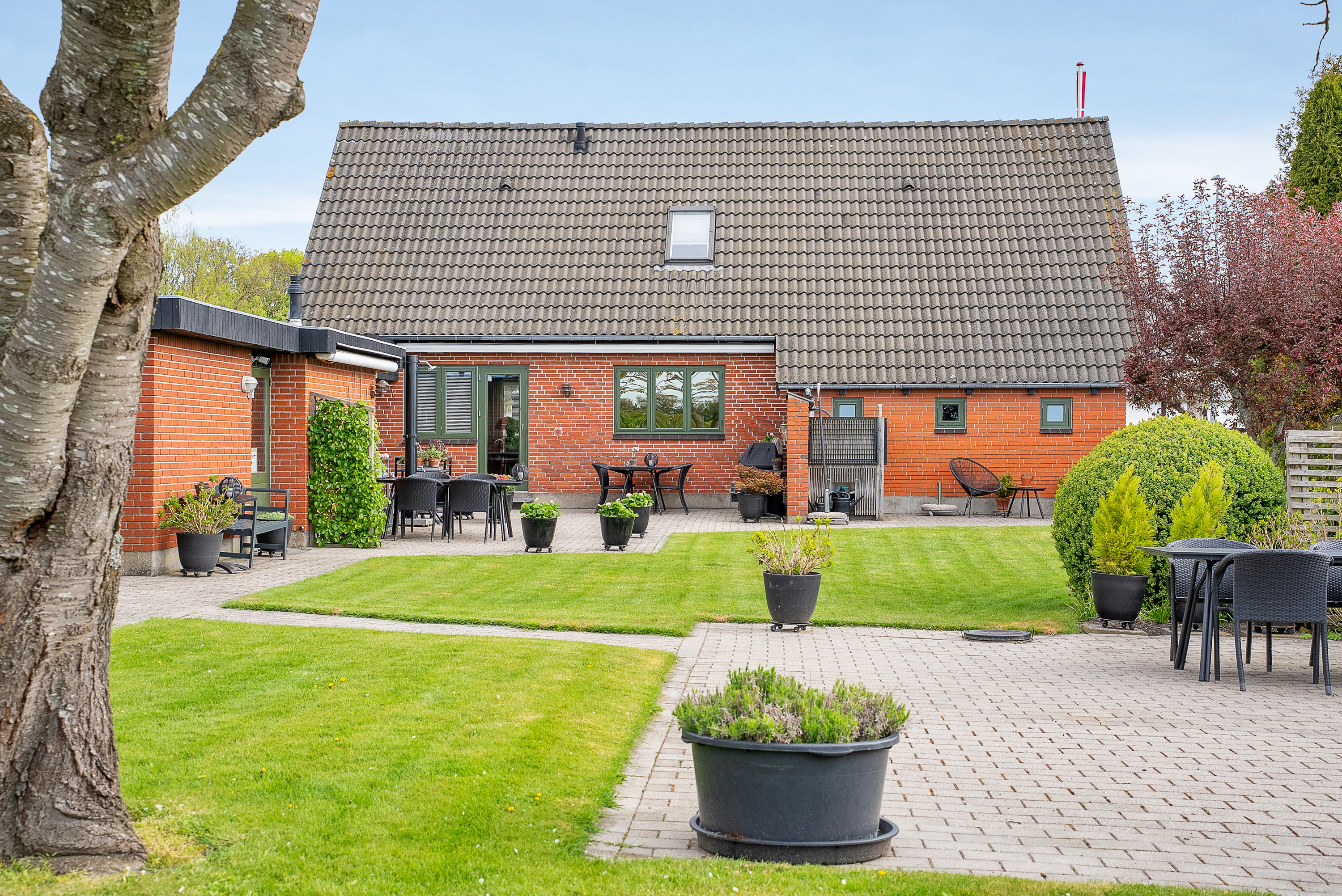 Fremhævet facade billede i fuldskærmstilstand. Billede af Daugstrupvej 21, Daugstrup, 5450 Otterup