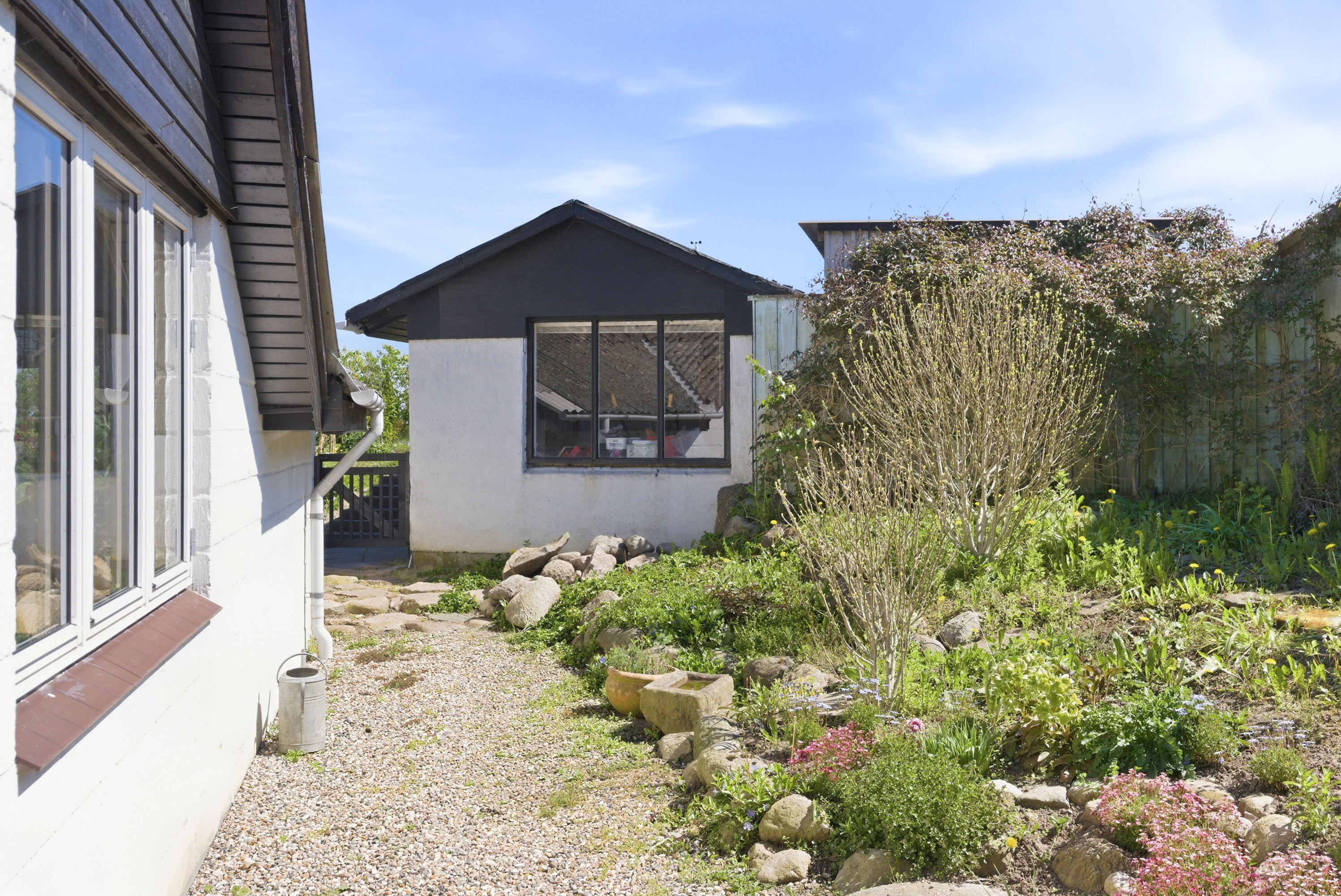 Fremhævet facade billede i fuldskærmstilstand. Billede af Kirkevej 33, Nr Højrup, 5450 Otterup