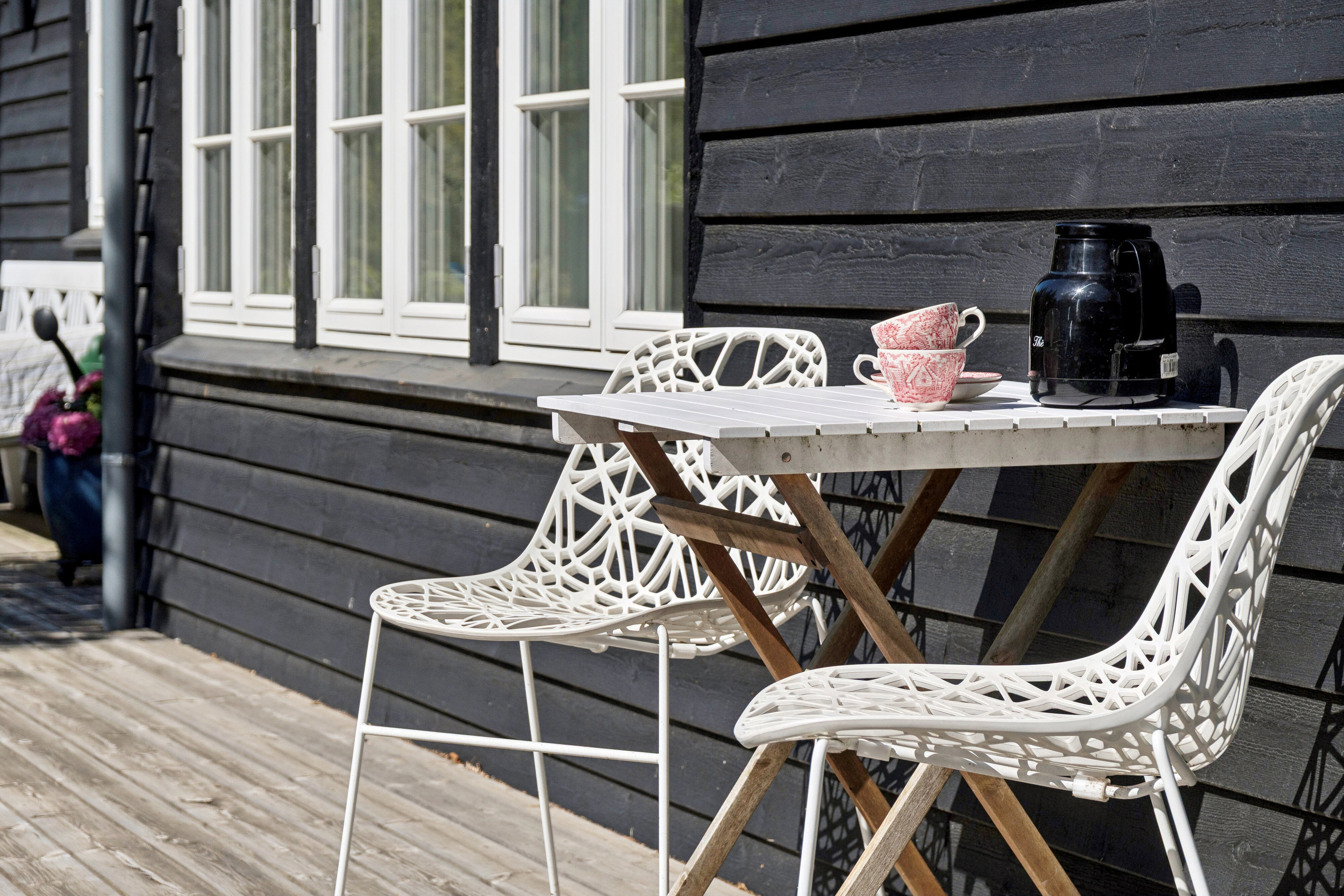 Fremhævet terrasse billede i fuldskærmstilstand. Billede af Snerleager 10, Ordrup, 4540 Fårevejle