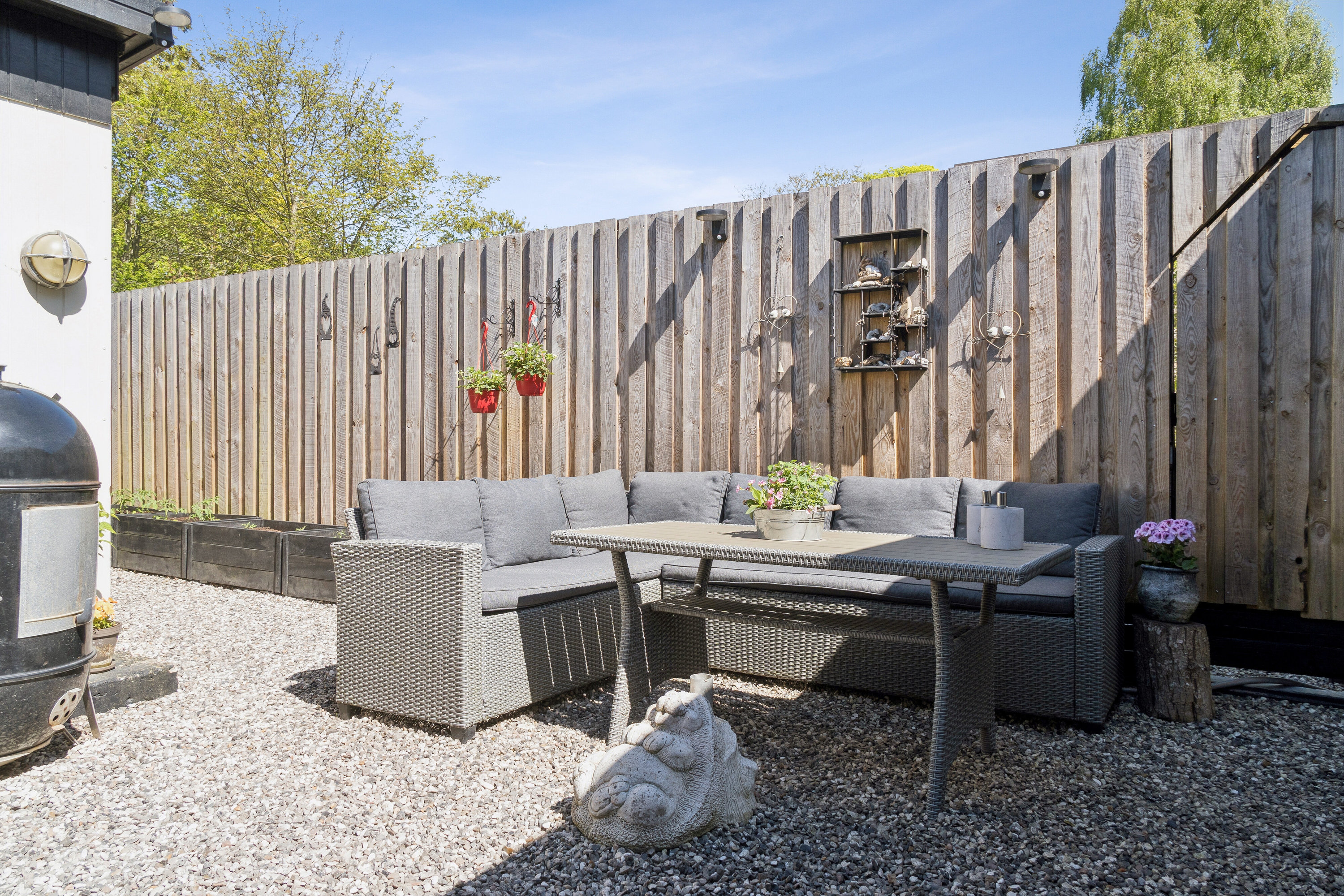 Fremhævet terrasse billede i fuldskærmstilstand. Billede af Lilleringvej 5, Storring, 8464 Galten
