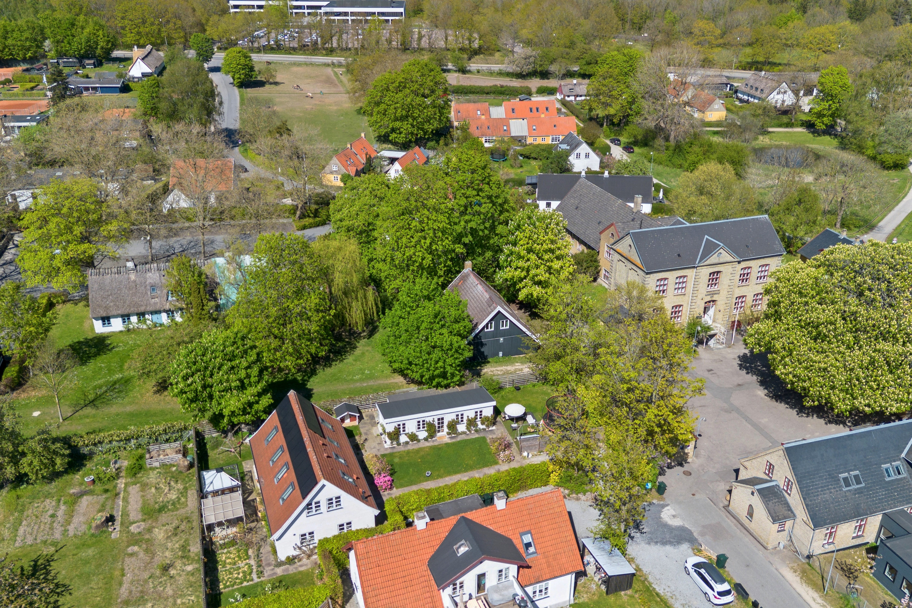 Fremhævet luftfoto billede i fuldskærmstilstand. Billede af Lundtofte Skolestr. 5, 2800 Kongens Lyngby