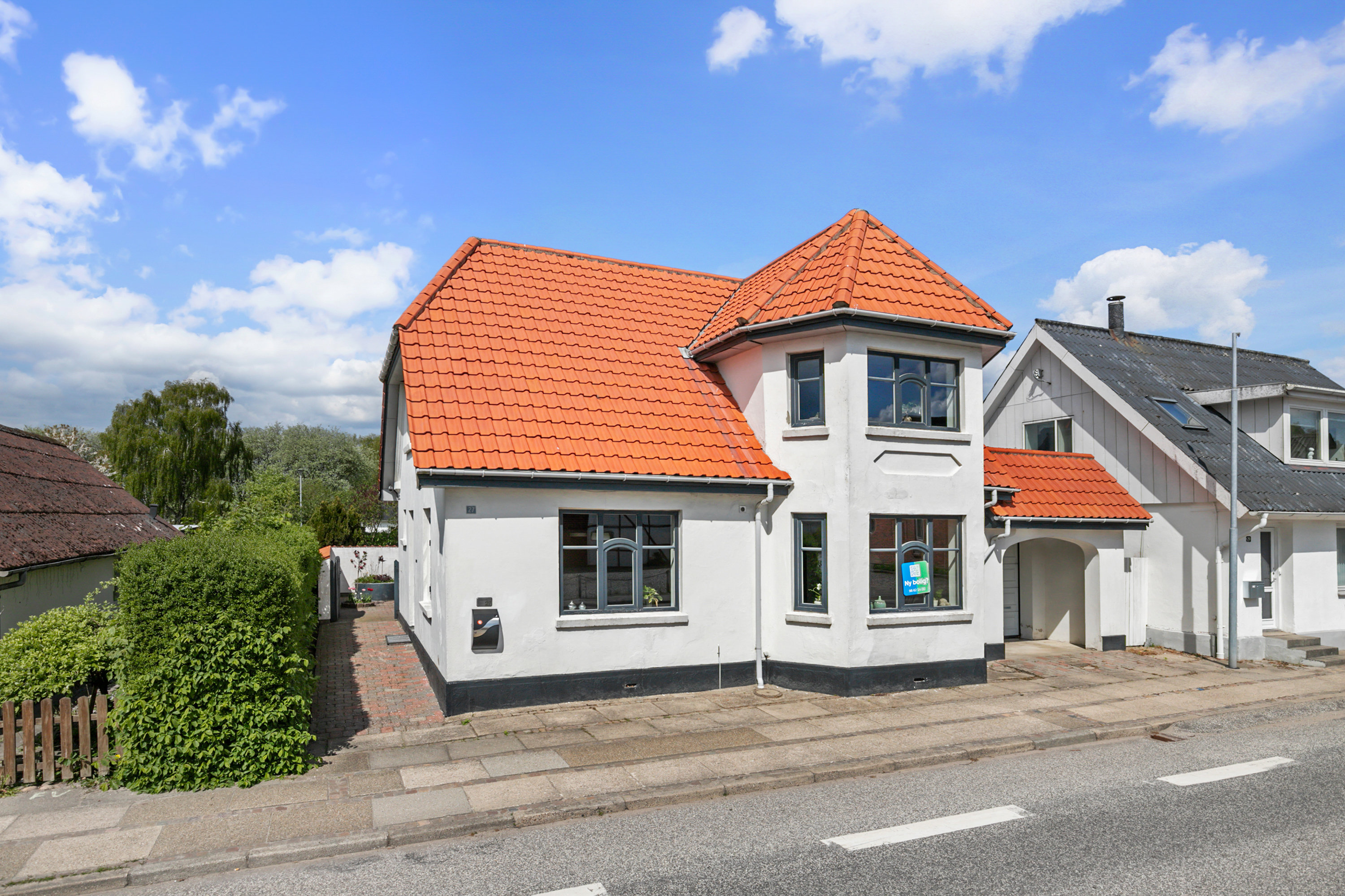 Fremhævet facade billede i fuldskærmstilstand. Billede af Aalborgvej 27, Hornum, 9600 Aars
