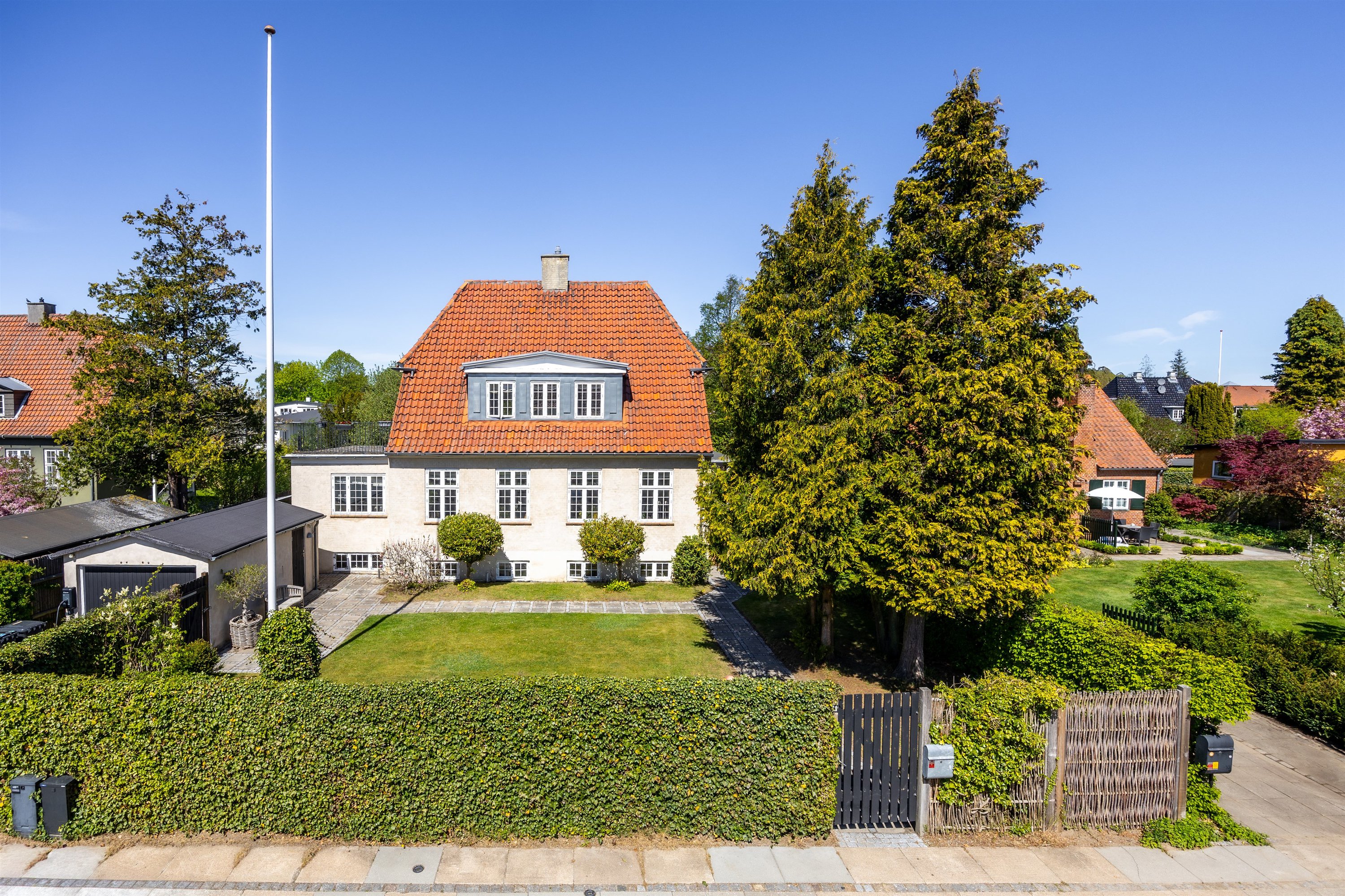 Tornagervej 11, 2920 Charlottenlund
